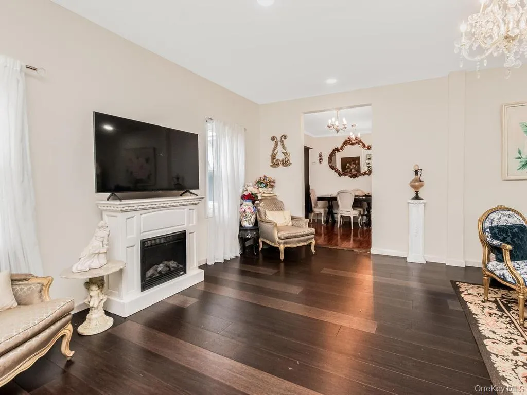 642 Park Avenue, Yonkers, NY, 3 Bedrooms Bedrooms, 6 Rooms Rooms,1 BathroomBathrooms,Residential,For Rent,Park,0,1025064 642 Park Avenue, Yonkers, NY, 3 Bedrooms Bedrooms, 6 Rooms Rooms,1 BathroomBathrooms,Residential,For Rent,Park,0,1025064