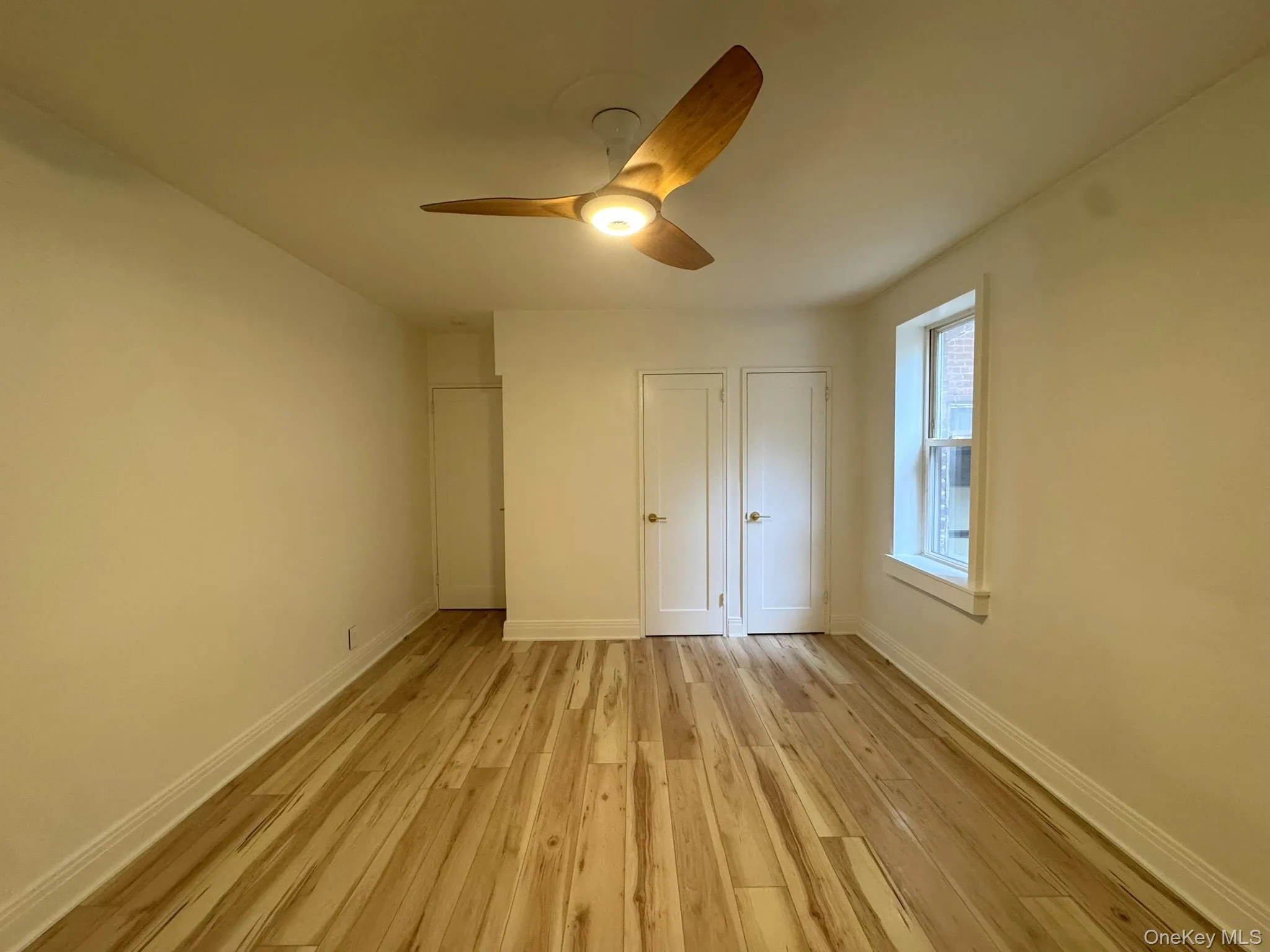 2090 Barnes Avenue, New York, NY, 1 Bedroom Bedrooms, 3 Rooms Rooms,1 BathroomBathrooms,Residential,For Rent,Barnes,0,1025067 2090 Barnes Avenue, New York, NY, 1 Bedroom Bedrooms, 3 Rooms Rooms,1 BathroomBathrooms,Residential,For Rent,Barnes,0,1025067