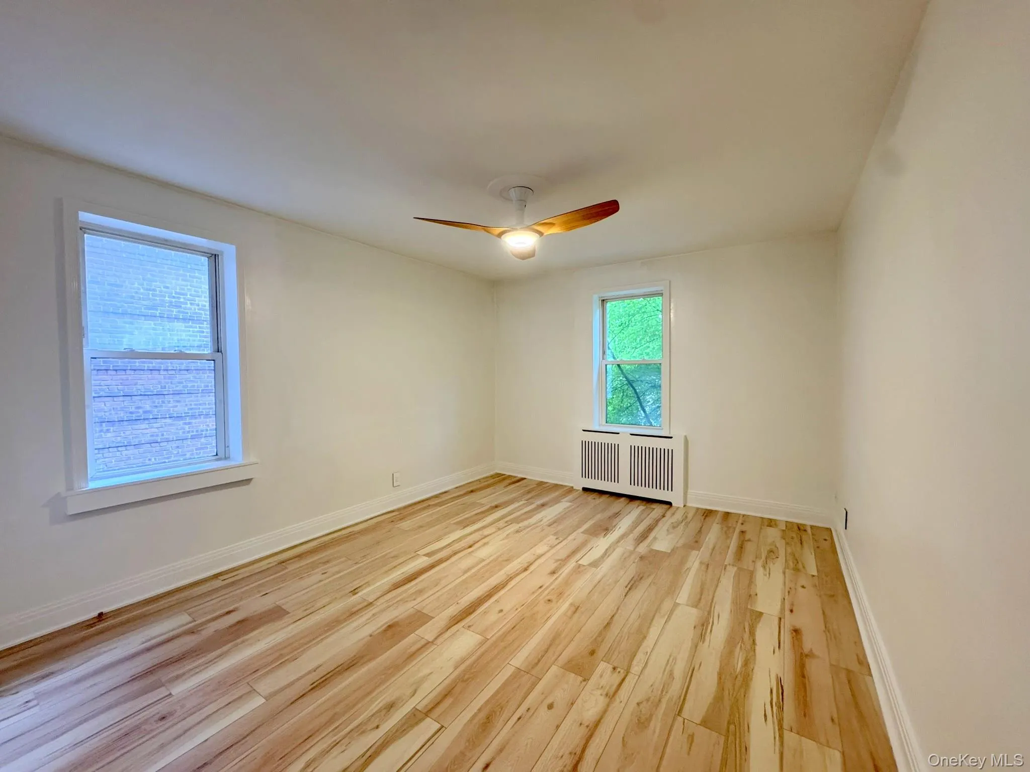 2090 Barnes Avenue, New York, NY, 1 Bedroom Bedrooms, 3 Rooms Rooms,1 BathroomBathrooms,Residential,For Rent,Barnes,0,1025067 2090 Barnes Avenue, New York, NY, 1 Bedroom Bedrooms, 3 Rooms Rooms,1 BathroomBathrooms,Residential,For Rent,Barnes,0,1025067
