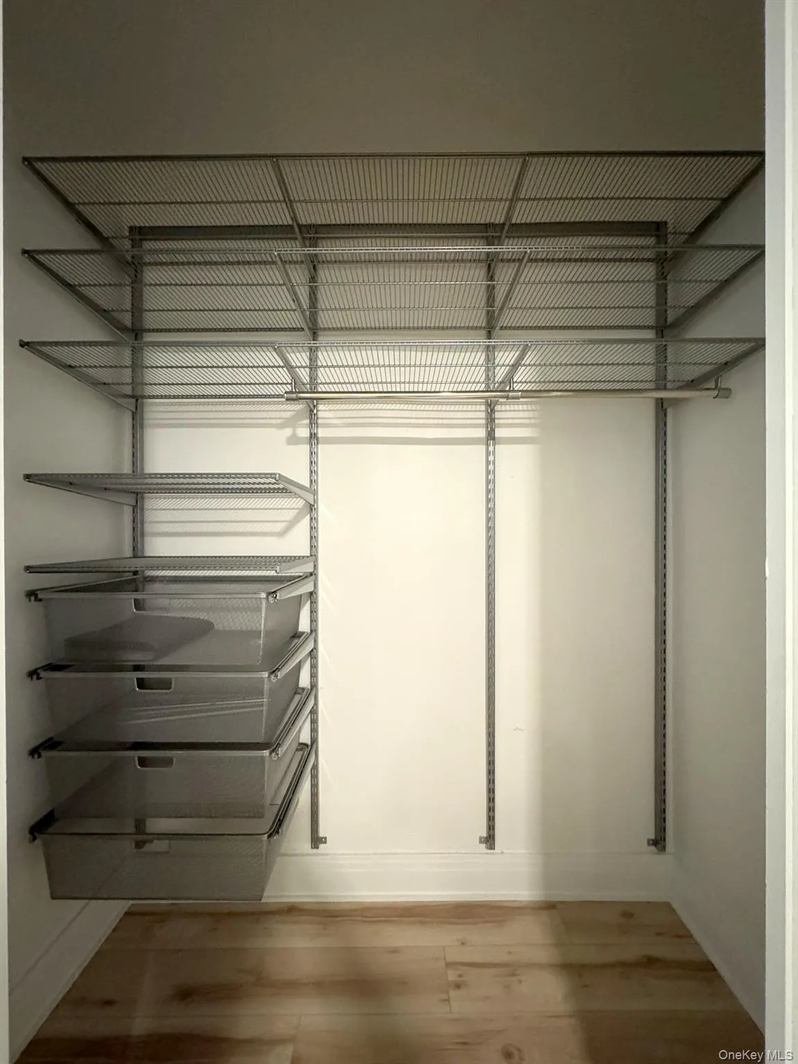 2090 Barnes Avenue, New York, NY, 1 Bedroom Bedrooms, 3 Rooms Rooms,1 BathroomBathrooms,Residential,For Rent,Barnes,0,1025067 2090 Barnes Avenue, New York, NY, 1 Bedroom Bedrooms, 3 Rooms Rooms,1 BathroomBathrooms,Residential,For Rent,Barnes,0,1025067