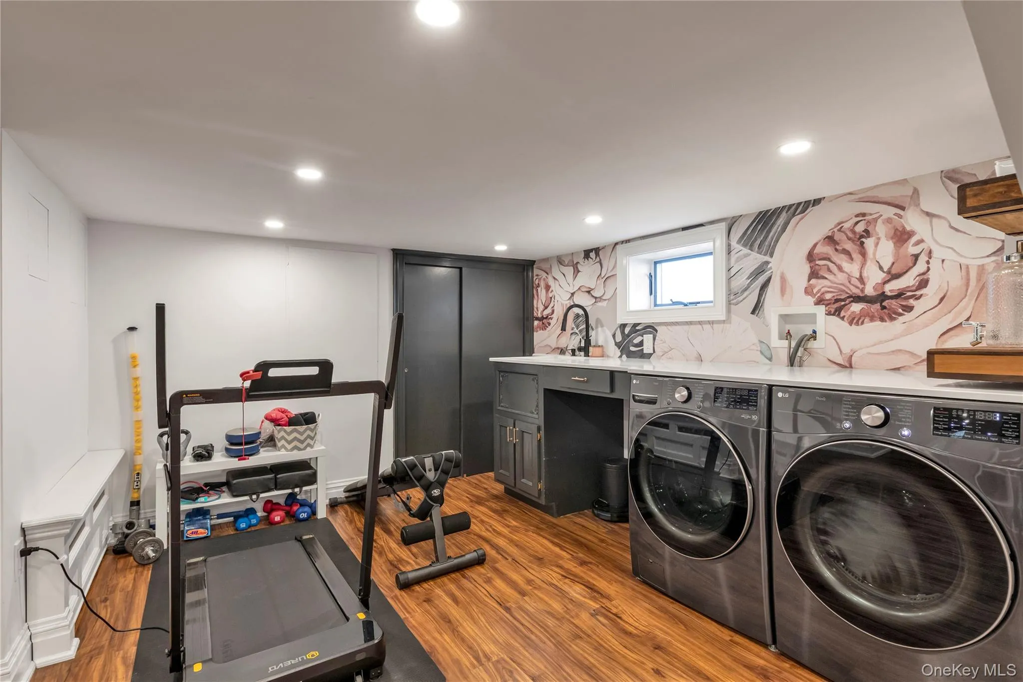 144 Buckingham Place, Hempstead, NY, 3 Bedrooms Bedrooms, 7 Rooms Rooms,2 BathroomsBathrooms,Residential,For Rent,Buckingham,0,1025070 144 Buckingham Place, Hempstead, NY, 3 Bedrooms Bedrooms, 7 Rooms Rooms,2 BathroomsBathrooms,Residential,For Rent,Buckingham,0,1025070