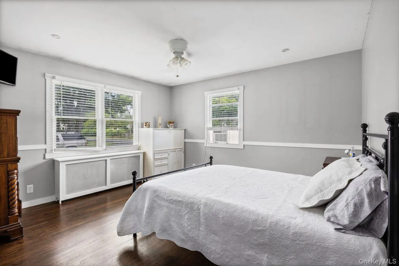 14 Tudor Road, Brookhaven, NY, 4 Bedrooms Bedrooms, 8 Rooms Rooms,2 BathroomsBathrooms,Residential,For Rent,Tudor,0,1025072 14 Tudor Road, Brookhaven, NY, 4 Bedrooms Bedrooms, 8 Rooms Rooms,2 BathroomsBathrooms,Residential,For Rent,Tudor,0,1025072