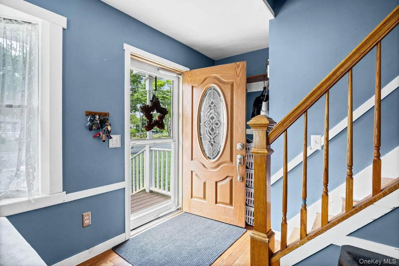 14 Tudor Road, Brookhaven, NY, 4 Bedrooms Bedrooms, 8 Rooms Rooms,2 BathroomsBathrooms,Residential,For Rent,Tudor,0,1025072 14 Tudor Road, Brookhaven, NY, 4 Bedrooms Bedrooms, 8 Rooms Rooms,2 BathroomsBathrooms,Residential,For Rent,Tudor,0,1025072