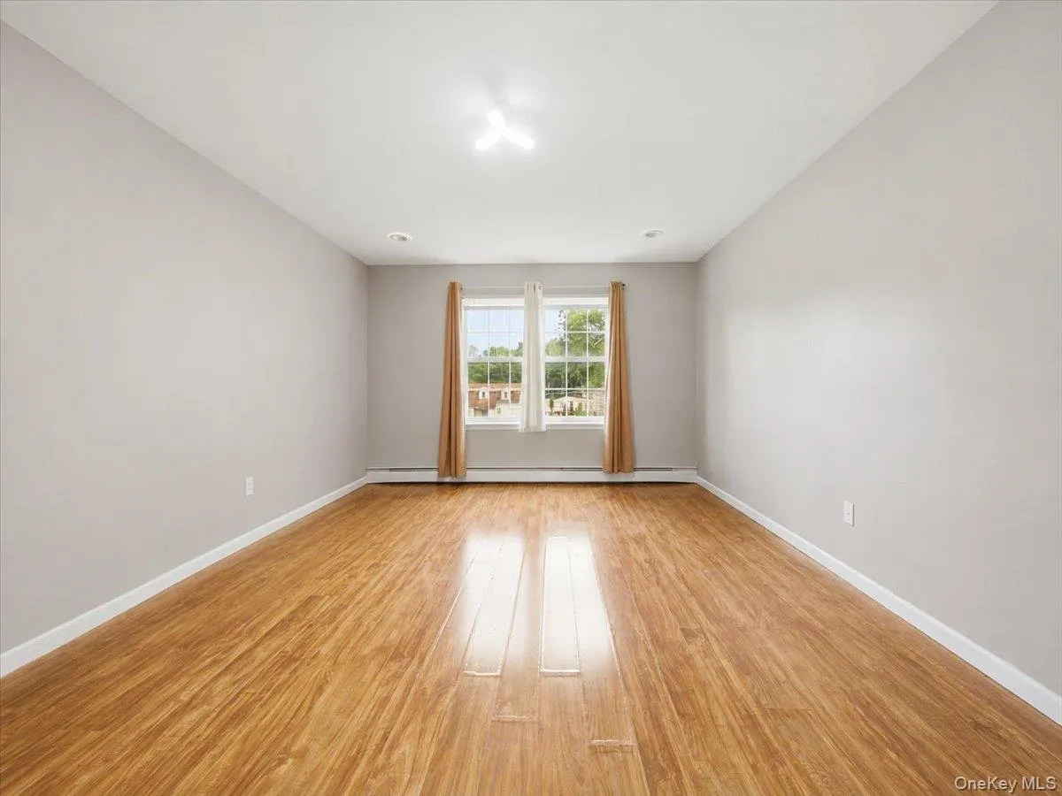 977 Mt Hope Road, Middletown, NY, 4 Bedrooms Bedrooms, 8 Rooms Rooms,2 BathroomsBathrooms,Residential,For Rent,Mt Hope,0,1025075 977 Mt Hope Road, Middletown, NY, 4 Bedrooms Bedrooms, 8 Rooms Rooms,2 BathroomsBathrooms,Residential,For Rent,Mt Hope,0,1025075