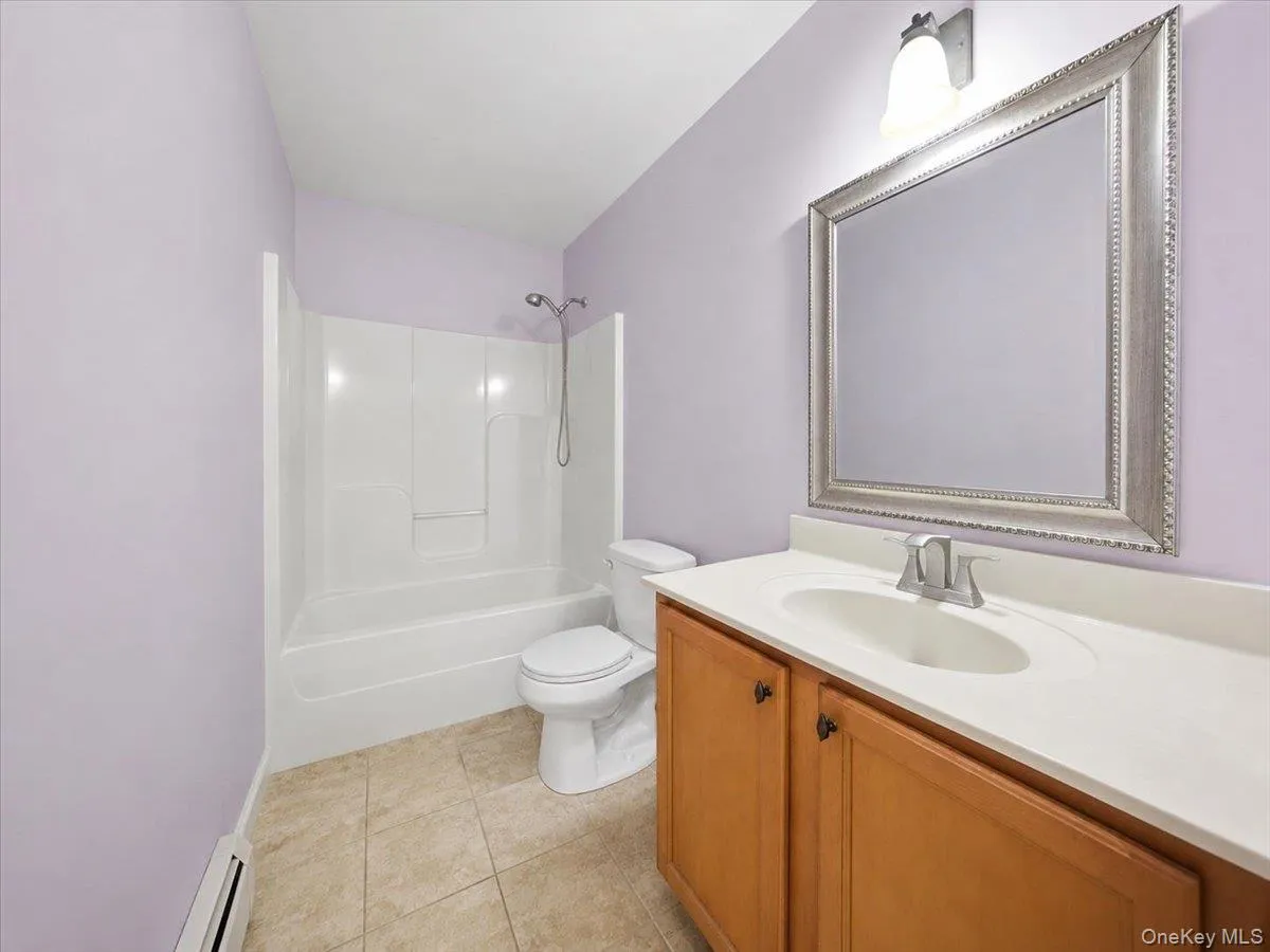 FLOOR 2 -HALL BATH FLOOR 2 -HALL BATH