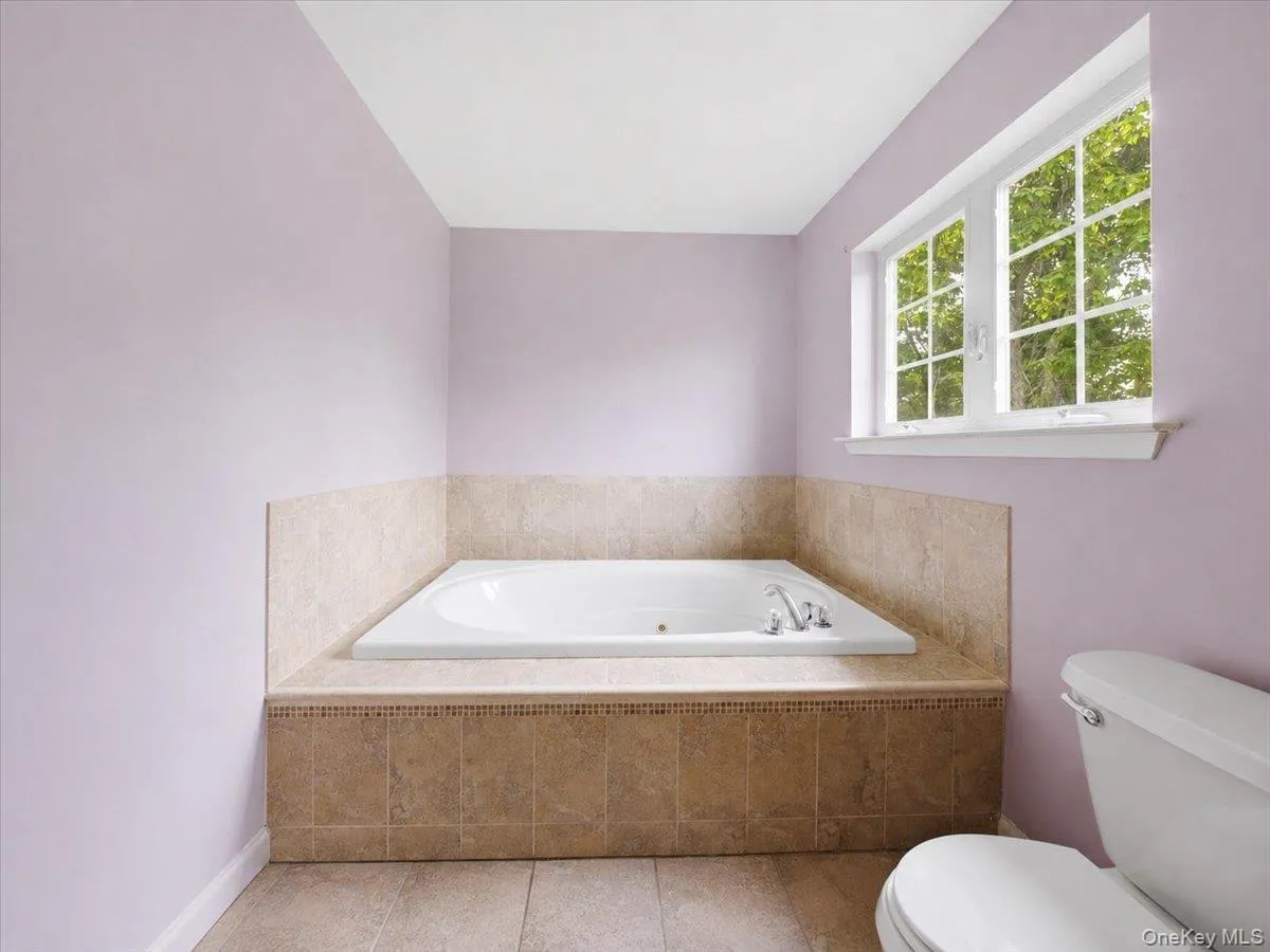 PRIMARY BATHROOM PRIMARY BATHROOM