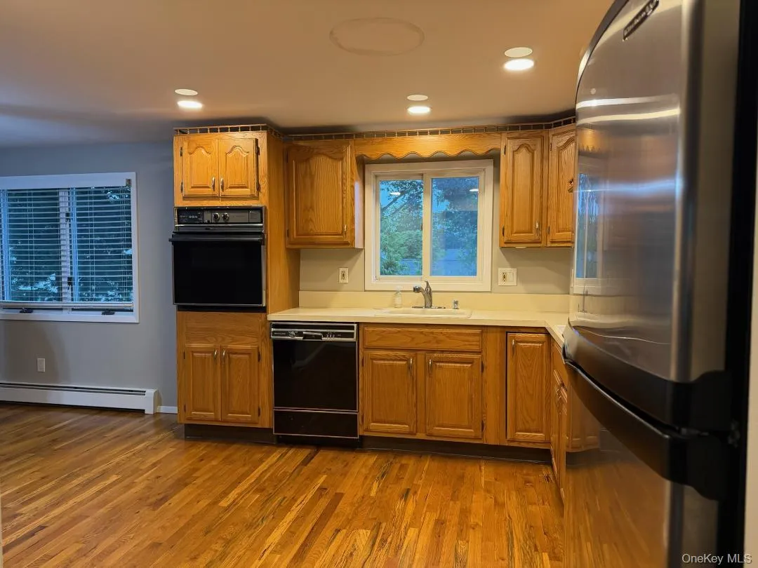 508 N. Broome Avenue, Babylon, NY, 1 Bedroom Bedrooms, 4 Rooms Rooms,1 BathroomBathrooms,Residential Lease,For Rent,Broome,0,1025078 508 N. Broome Avenue, Babylon, NY, 1 Bedroom Bedrooms, 4 Rooms Rooms,1 BathroomBathrooms,Residential Lease,For Rent,Broome,0,1025078