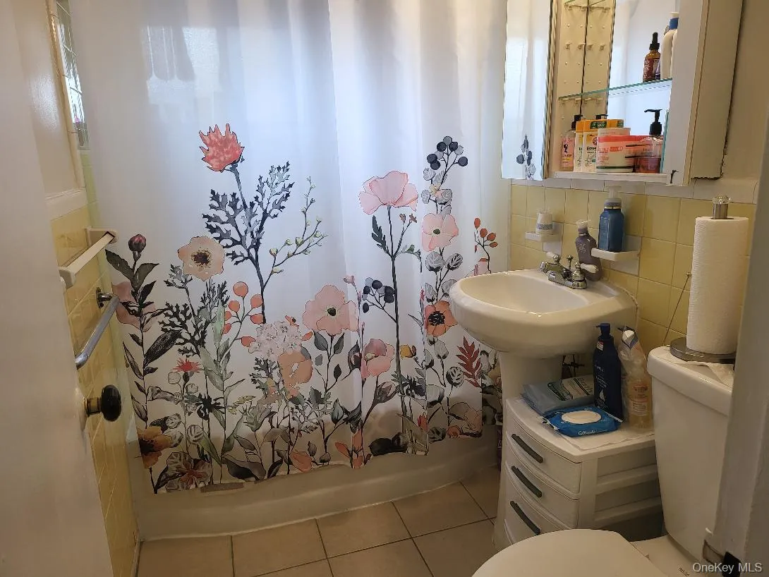 87-56 Francis Lewis Boulevard, New York, NY, 1 Bedroom Bedrooms, 4 Rooms Rooms,1 BathroomBathrooms,Residential,For Rent,Francis Lewis,0,1025086 87-56 Francis Lewis Boulevard, New York, NY, 1 Bedroom Bedrooms, 4 Rooms Rooms,1 BathroomBathrooms,Residential,For Rent,Francis Lewis,0,1025086