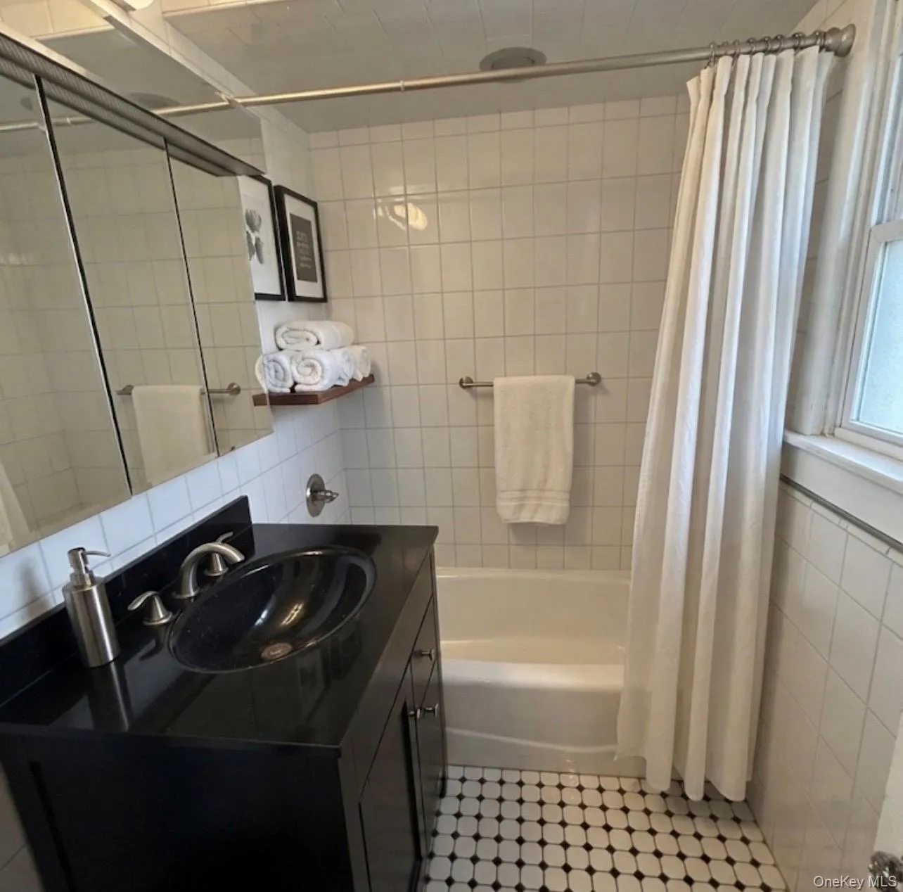 3058 Barkley Avenue, New York, NY, 2 Bedrooms Bedrooms, 5 Rooms Rooms,2 BathroomsBathrooms,Residential,For Rent,Barkley,0,1025088 3058 Barkley Avenue, New York, NY, 2 Bedrooms Bedrooms, 5 Rooms Rooms,2 BathroomsBathrooms,Residential,For Rent,Barkley,0,1025088
