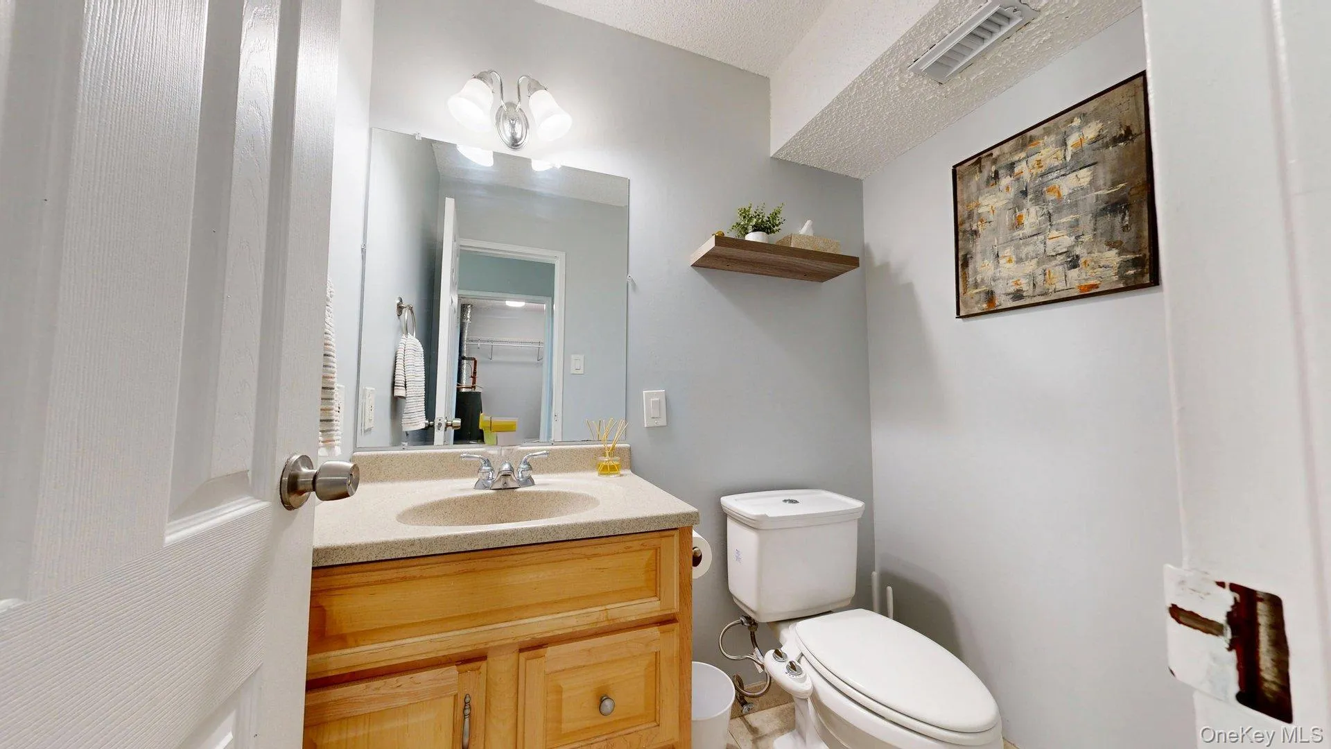 10 Amesworth Court, Brookhaven, NY, 3 Bedrooms Bedrooms, 6 Rooms Rooms,1 BathroomBathrooms,Residential,For Rent,Amesworth,0,1025089 10 Amesworth Court, Brookhaven, NY, 3 Bedrooms Bedrooms, 6 Rooms Rooms,1 BathroomBathrooms,Residential,For Rent,Amesworth,0,1025089