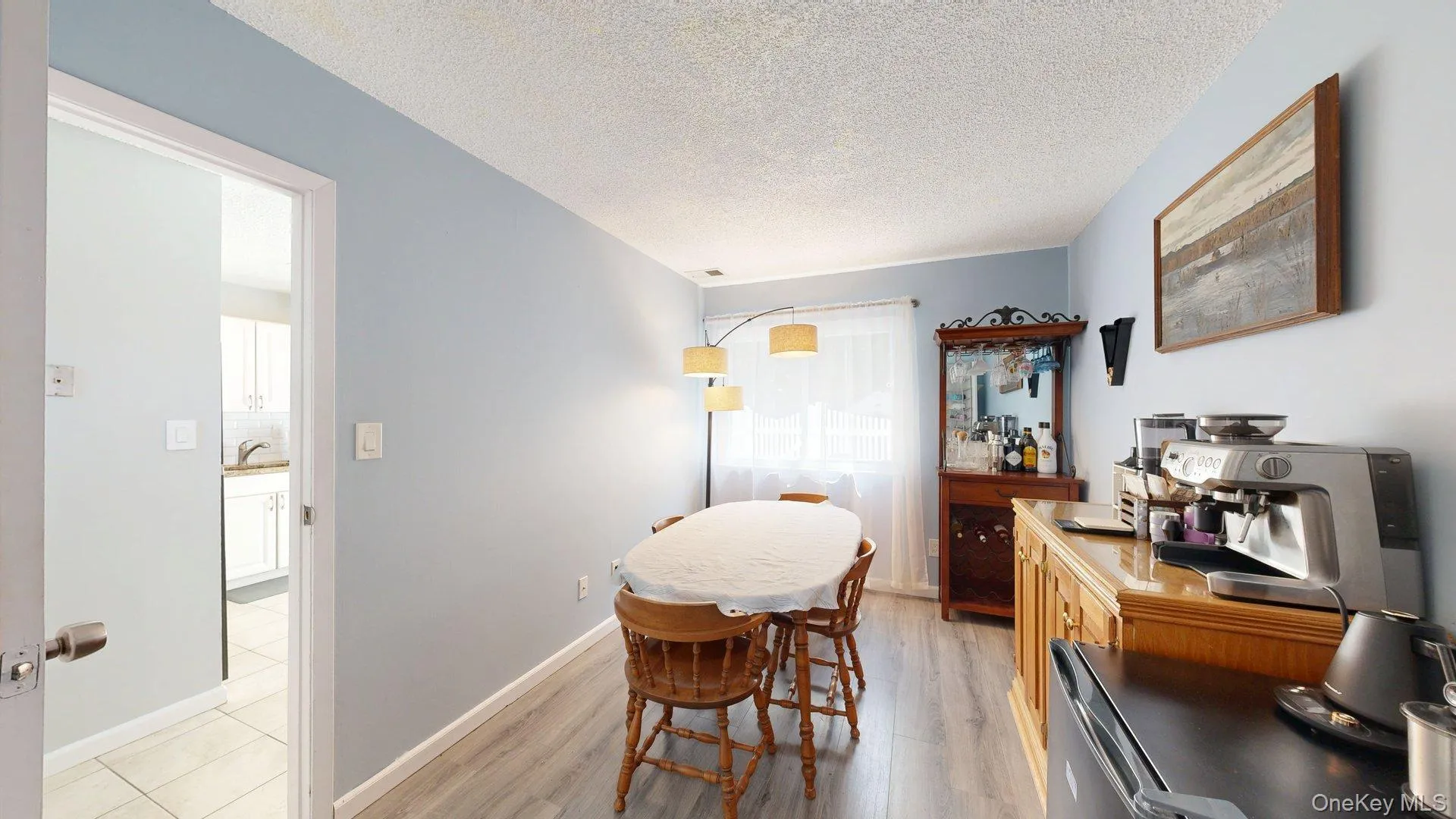 10 Amesworth Court, Brookhaven, NY, 3 Bedrooms Bedrooms, 6 Rooms Rooms,1 BathroomBathrooms,Residential,For Rent,Amesworth,0,1025089 10 Amesworth Court, Brookhaven, NY, 3 Bedrooms Bedrooms, 6 Rooms Rooms,1 BathroomBathrooms,Residential,For Rent,Amesworth,0,1025089