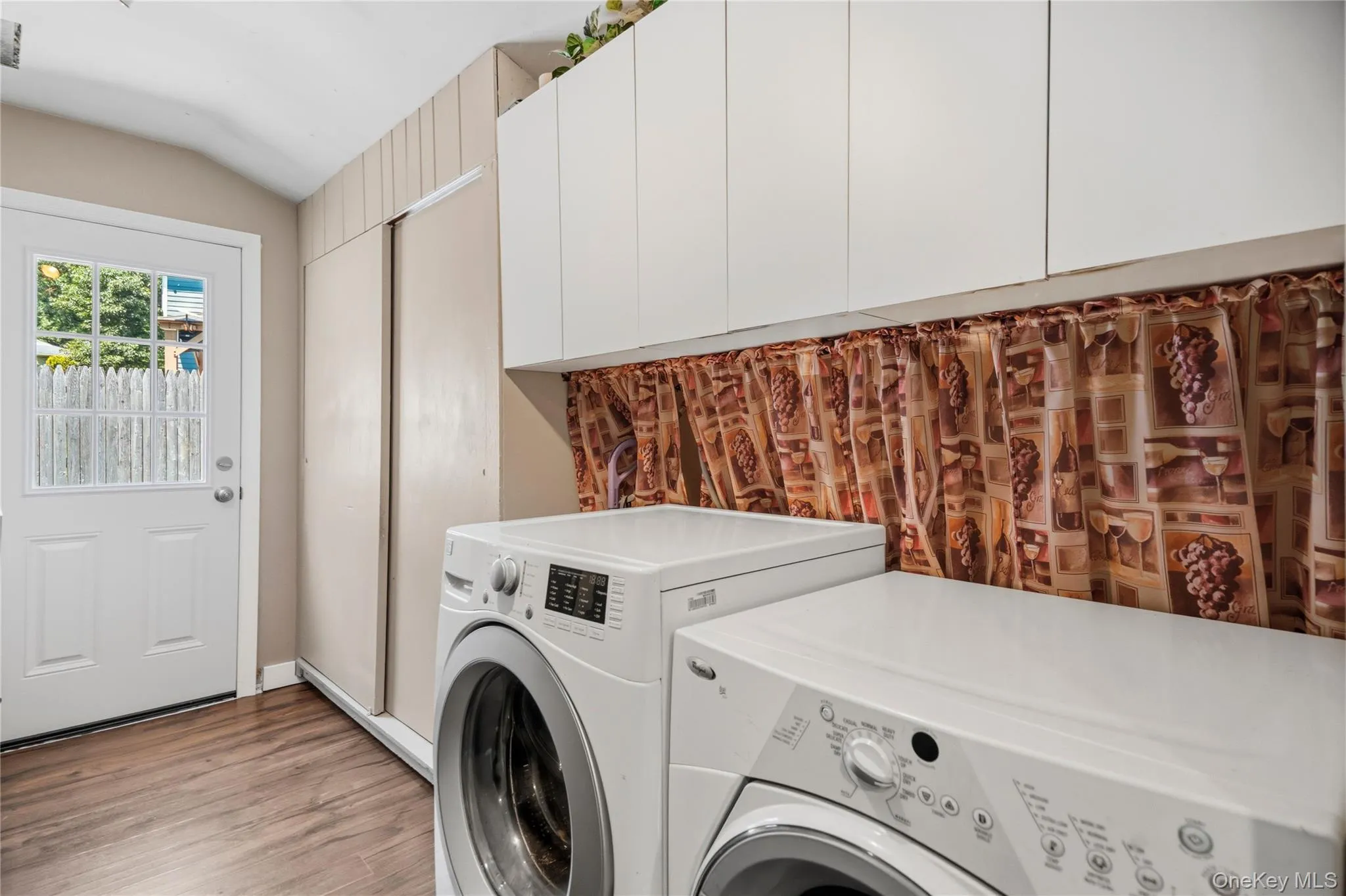 115 Patchogue Drive, Brookhaven, NY, 3 Bedrooms Bedrooms, 8 Rooms Rooms,2 BathroomsBathrooms,Residential,For Rent,Patchogue,0,1025098 115 Patchogue Drive, Brookhaven, NY, 3 Bedrooms Bedrooms, 8 Rooms Rooms,2 BathroomsBathrooms,Residential,For Rent,Patchogue,0,1025098