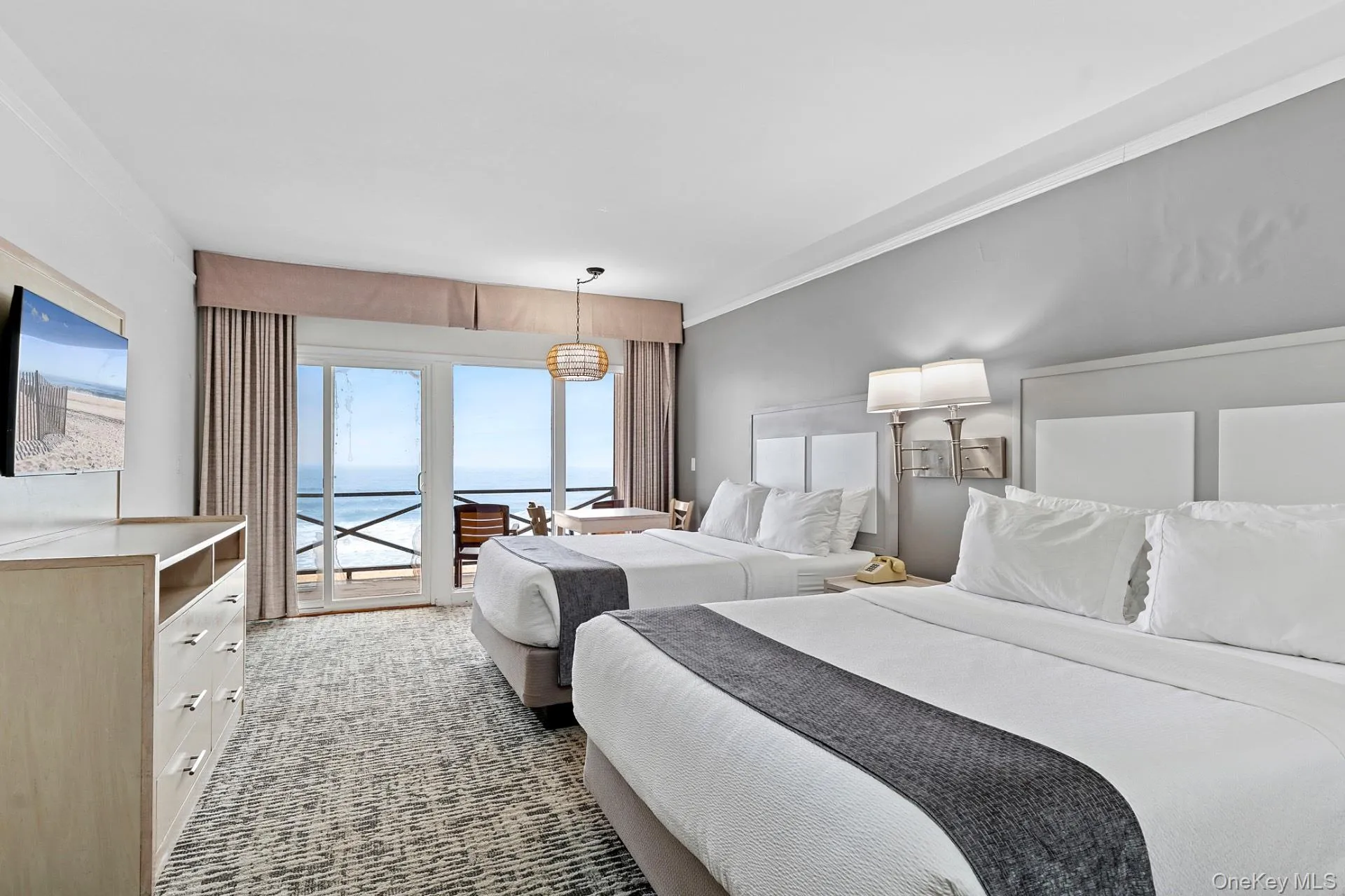 126 Emerson Avenue, East Hampton, NY, 1 Bedroom Bedrooms, 2 Rooms Rooms,1 BathroomBathrooms,Residential,For Rent,Emerson,0,1025101 126 Emerson Avenue, East Hampton, NY, 1 Bedroom Bedrooms, 2 Rooms Rooms,1 BathroomBathrooms,Residential,For Rent,Emerson,0,1025101
