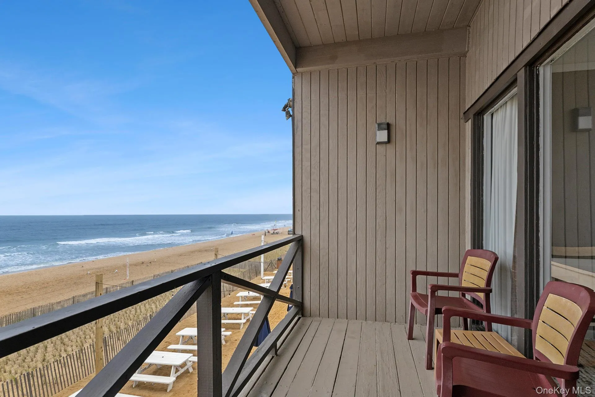 126 Emerson Avenue, East Hampton, NY, 1 Bedroom Bedrooms, 2 Rooms Rooms,1 BathroomBathrooms,Residential,For Rent,Emerson,0,1025101 126 Emerson Avenue, East Hampton, NY, 1 Bedroom Bedrooms, 2 Rooms Rooms,1 BathroomBathrooms,Residential,For Rent,Emerson,0,1025101