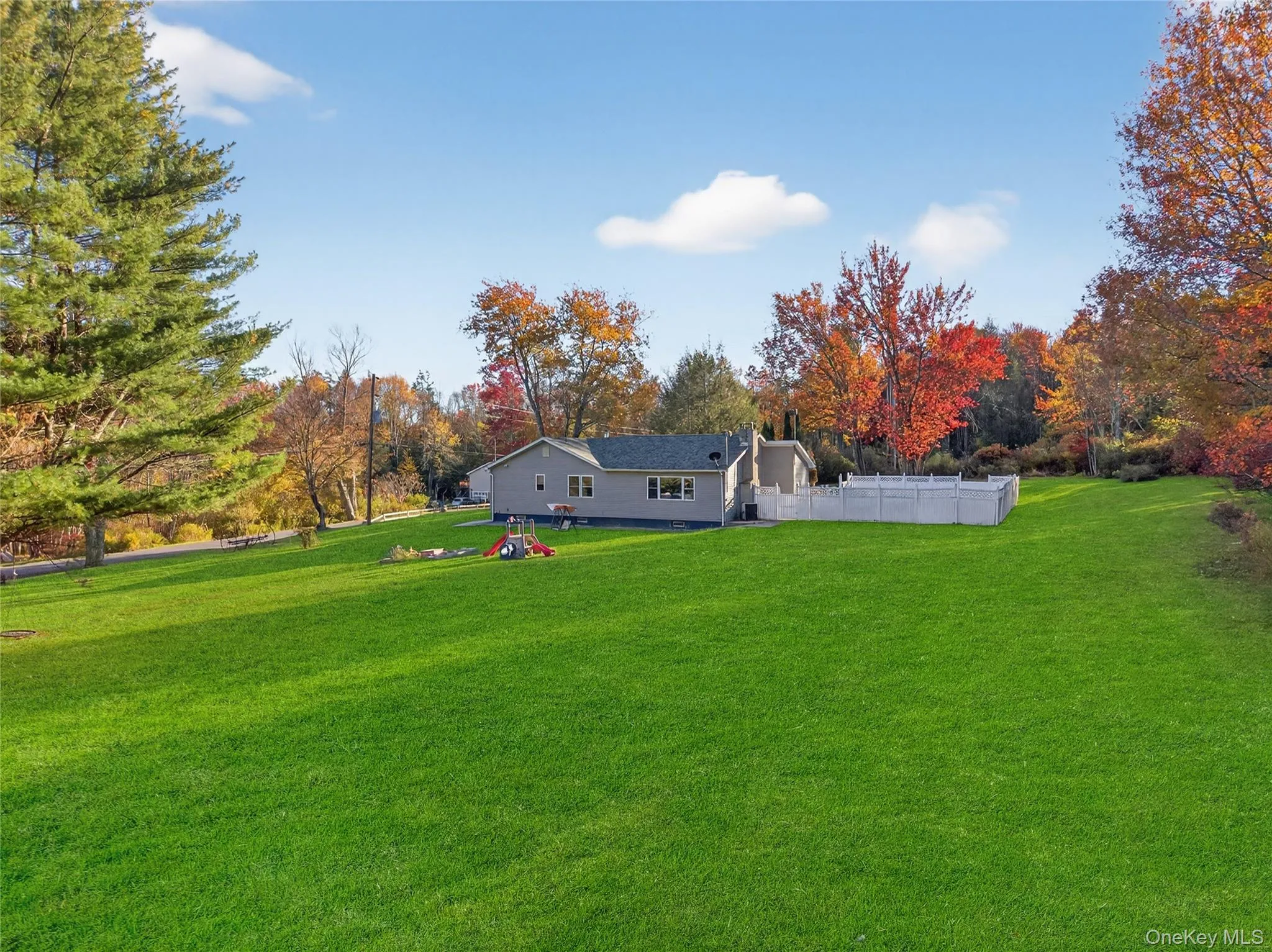 91 Meyerhoff Road, Fallsburg, NY, 3 Bedrooms Bedrooms, 7 Rooms Rooms,3 BathroomsBathrooms,Residential Lease,For Rent,Meyerhoff,0,1025102 91 Meyerhoff Road, Fallsburg, NY, 3 Bedrooms Bedrooms, 7 Rooms Rooms,3 BathroomsBathrooms,Residential Lease,For Rent,Meyerhoff,0,1025102