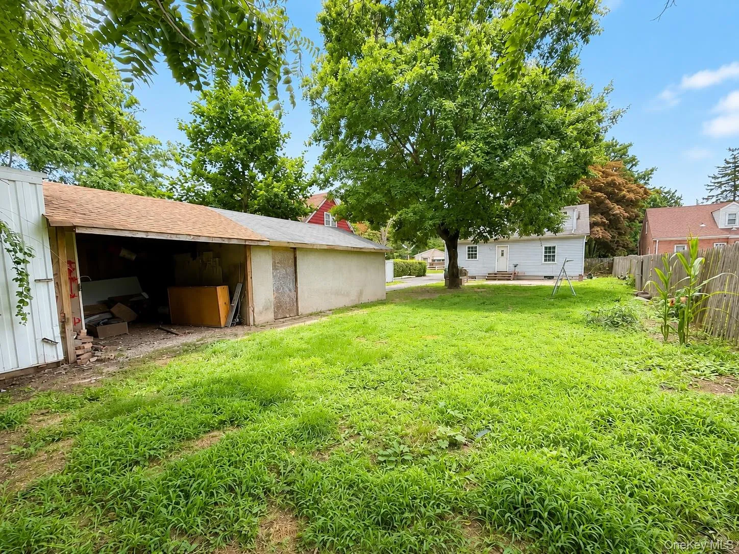 Spacious yard - create your own oasis. Spacious yard - create your own oasis.
