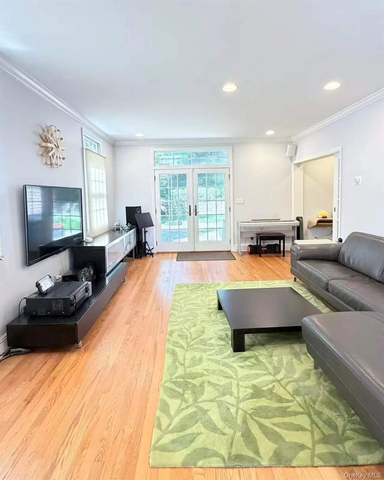 11 Terrace Road, North Hempstead, NY, 3 Bedrooms Bedrooms, 3 Rooms Rooms,3 BathroomsBathrooms,Residential,For Rent,Terrace,0,1025107 11 Terrace Road, North Hempstead, NY, 3 Bedrooms Bedrooms, 3 Rooms Rooms,3 BathroomsBathrooms,Residential,For Rent,Terrace,0,1025107