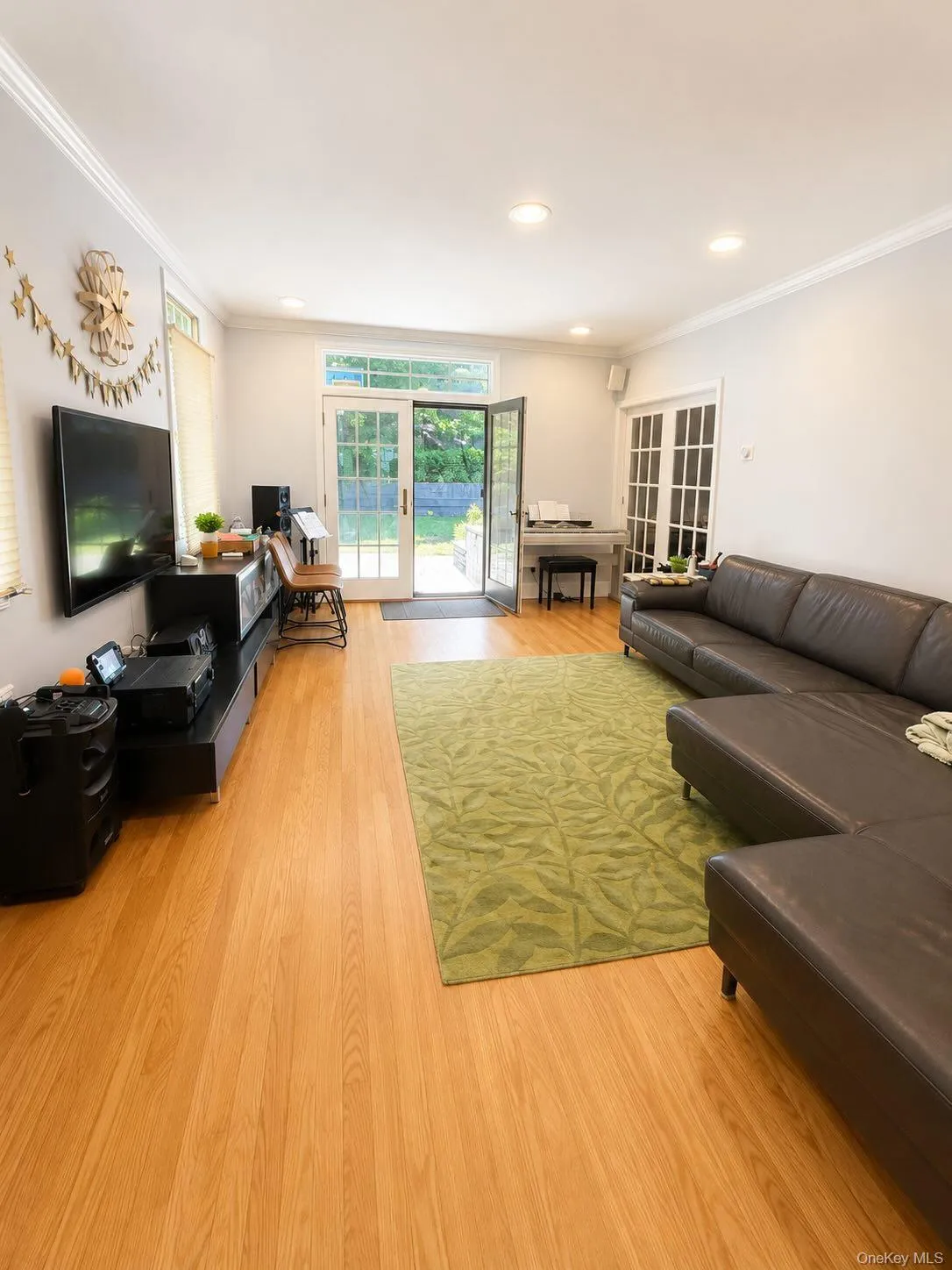 11 Terrace Road, North Hempstead, NY, 3 Bedrooms Bedrooms, 3 Rooms Rooms,3 BathroomsBathrooms,Residential,For Rent,Terrace,0,1025107 11 Terrace Road, North Hempstead, NY, 3 Bedrooms Bedrooms, 3 Rooms Rooms,3 BathroomsBathrooms,Residential,For Rent,Terrace,0,1025107