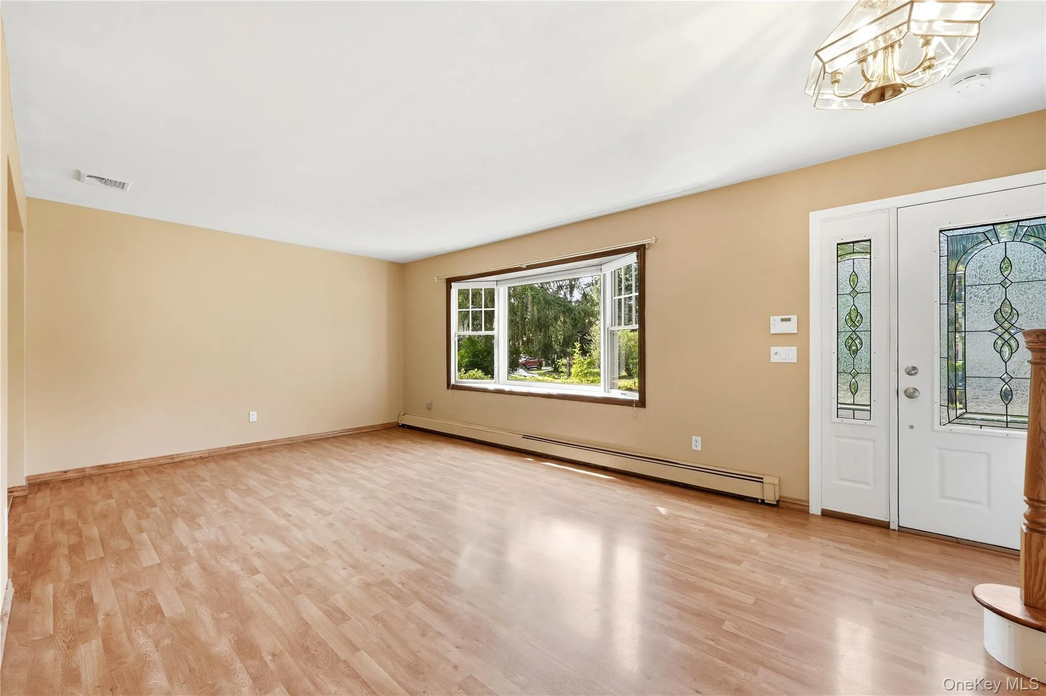 901 Liberty Street, Islip, NY, 4 Bedrooms Bedrooms, 9 Rooms Rooms,2 BathroomsBathrooms,Residential,For Rent,Liberty,0,1025108 901 Liberty Street, Islip, NY, 4 Bedrooms Bedrooms, 9 Rooms Rooms,2 BathroomsBathrooms,Residential,For Rent,Liberty,0,1025108