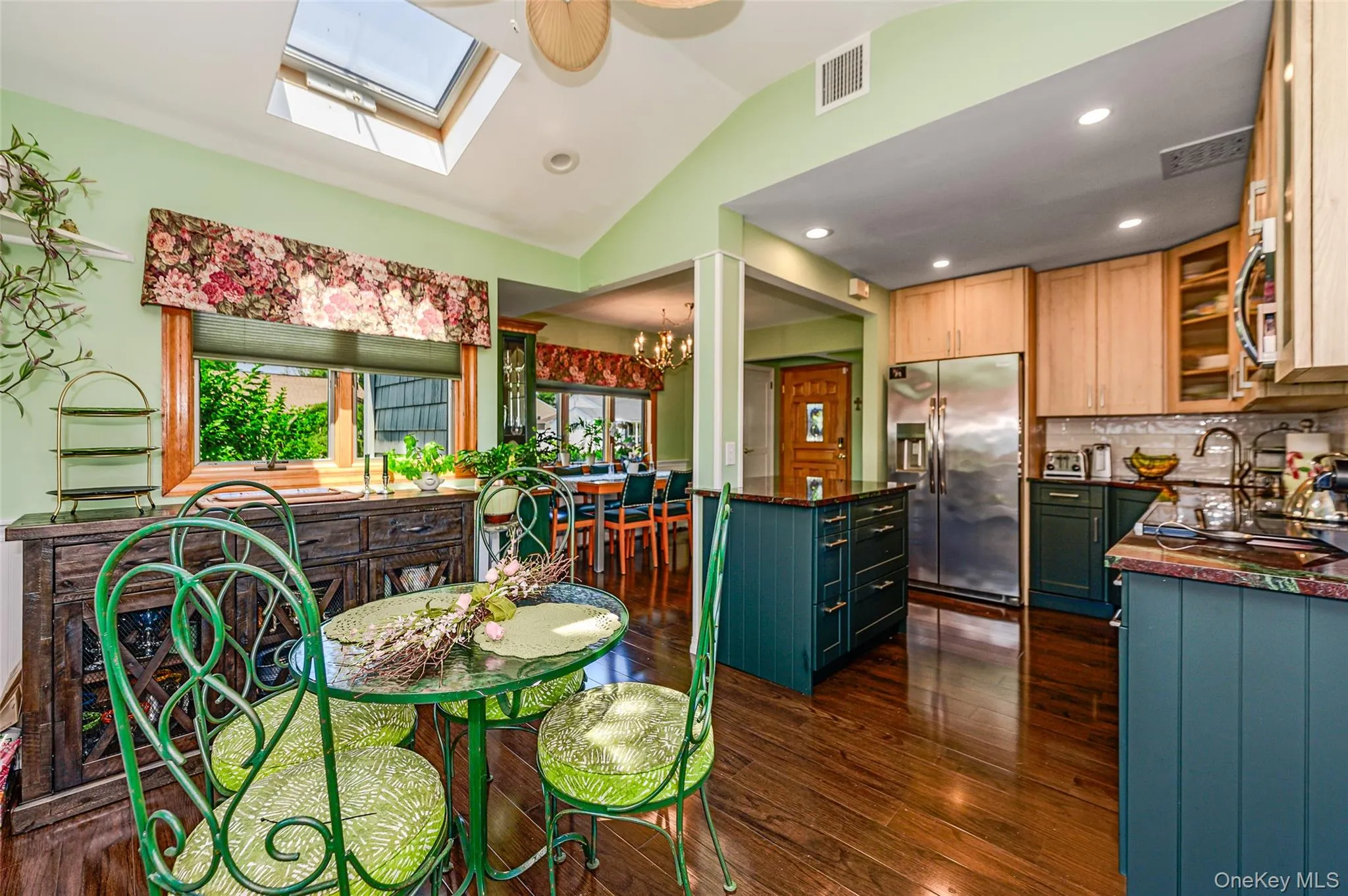 262 Rose Street, Oyster Bay, NY, 4 Bedrooms Bedrooms, 10 Rooms Rooms,3 BathroomsBathrooms,Residential,For Rent,Rose,0,1025109 262 Rose Street, Oyster Bay, NY, 4 Bedrooms Bedrooms, 10 Rooms Rooms,3 BathroomsBathrooms,Residential,For Rent,Rose,0,1025109