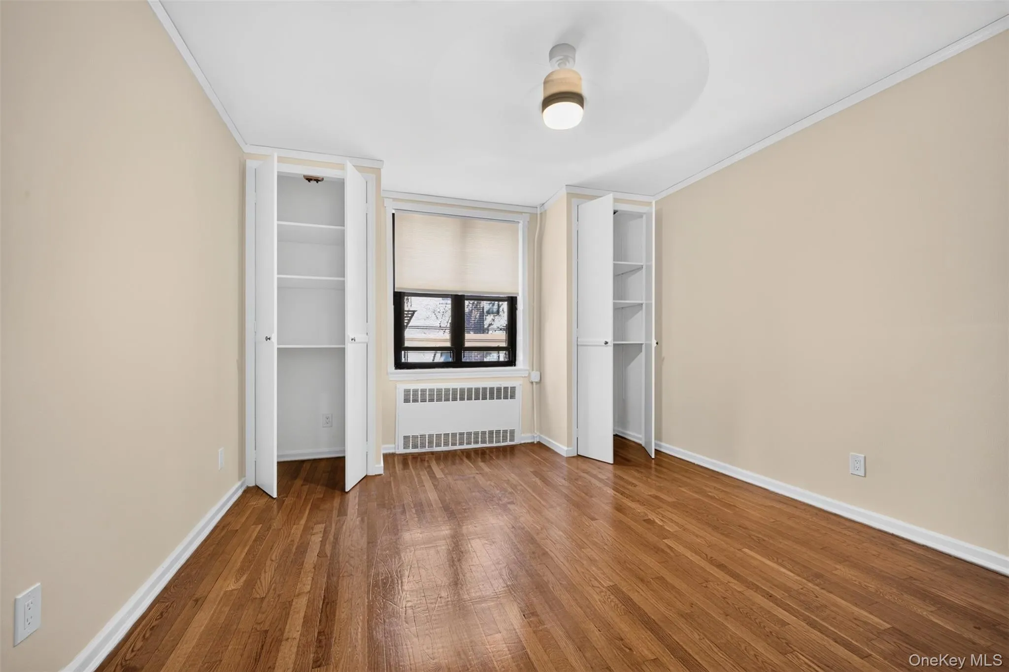 109-23 71st Road, New York, NY, 1 Bedroom Bedrooms, 3 Rooms Rooms,1 BathroomBathrooms,Residential,For Rent,71st,0,1025114 109-23 71st Road, New York, NY, 1 Bedroom Bedrooms, 3 Rooms Rooms,1 BathroomBathrooms,Residential,For Rent,71st,0,1025114