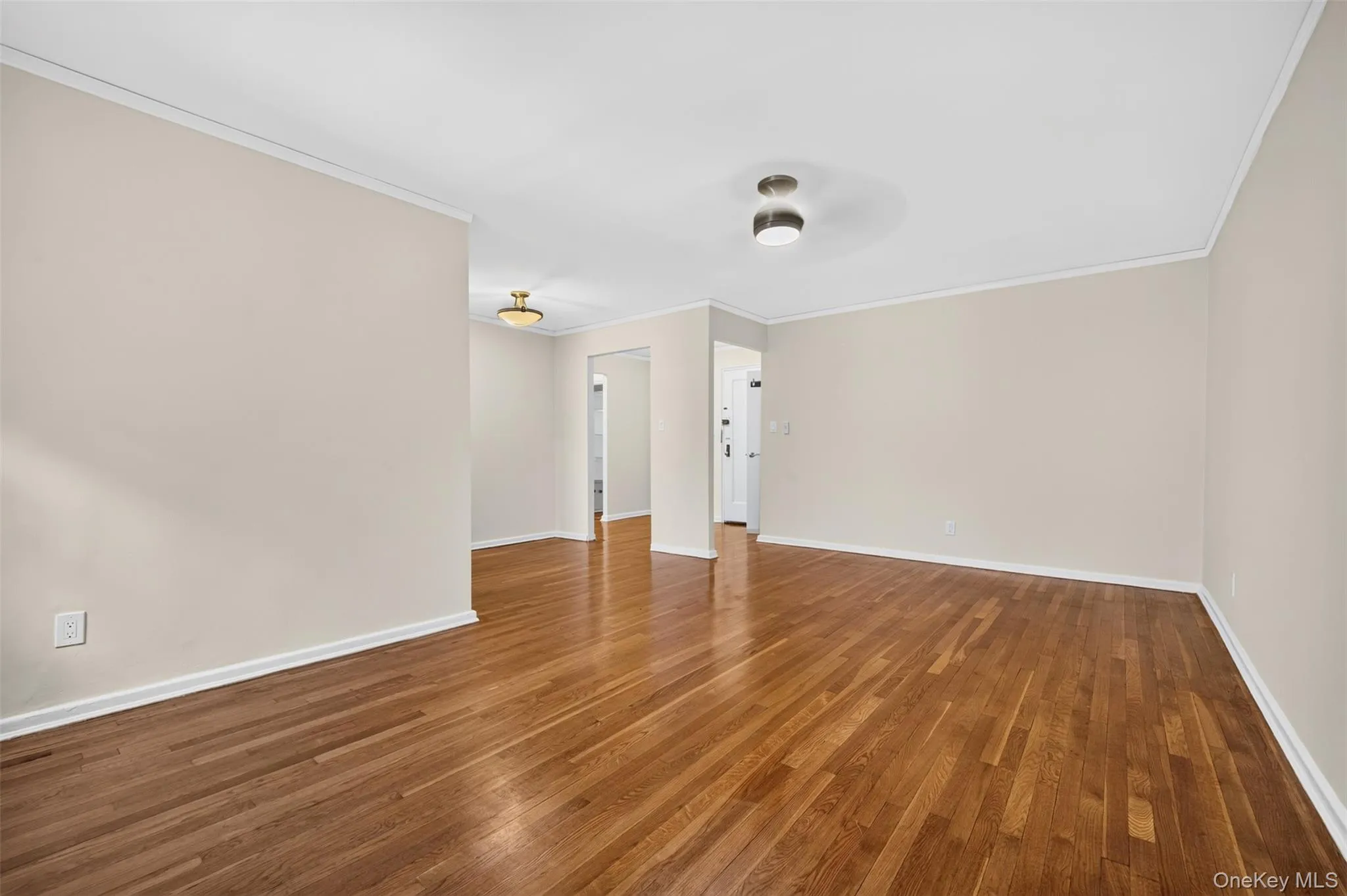 109-23 71st Road, New York, NY, 1 Bedroom Bedrooms, 3 Rooms Rooms,1 BathroomBathrooms,Residential,For Rent,71st,0,1025114 109-23 71st Road, New York, NY, 1 Bedroom Bedrooms, 3 Rooms Rooms,1 BathroomBathrooms,Residential,For Rent,71st,0,1025114