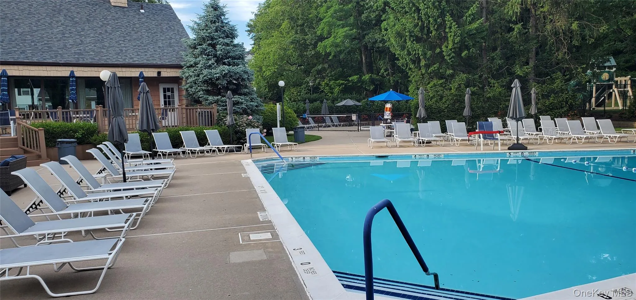 Community Pool Community Pool