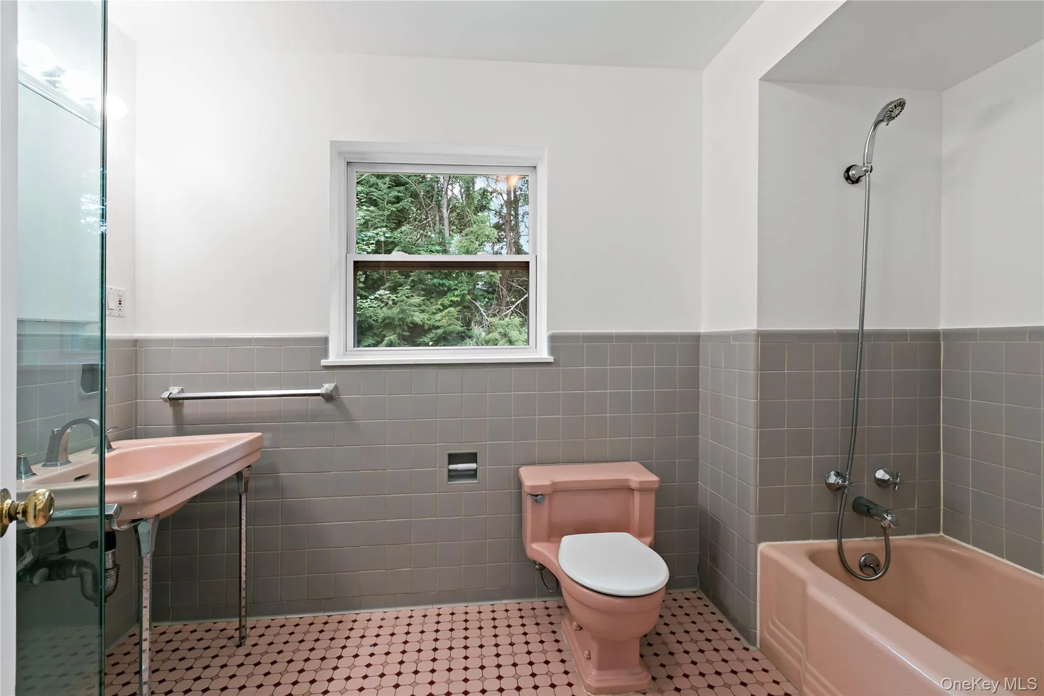 3 Tory Lane, Scarsdale, NY, 5 Bedrooms Bedrooms, 9 Rooms Rooms,4 BathroomsBathrooms,Residential Lease,For Rent,Tory,0,1025120 3 Tory Lane, Scarsdale, NY, 5 Bedrooms Bedrooms, 9 Rooms Rooms,4 BathroomsBathrooms,Residential Lease,For Rent,Tory,0,1025120