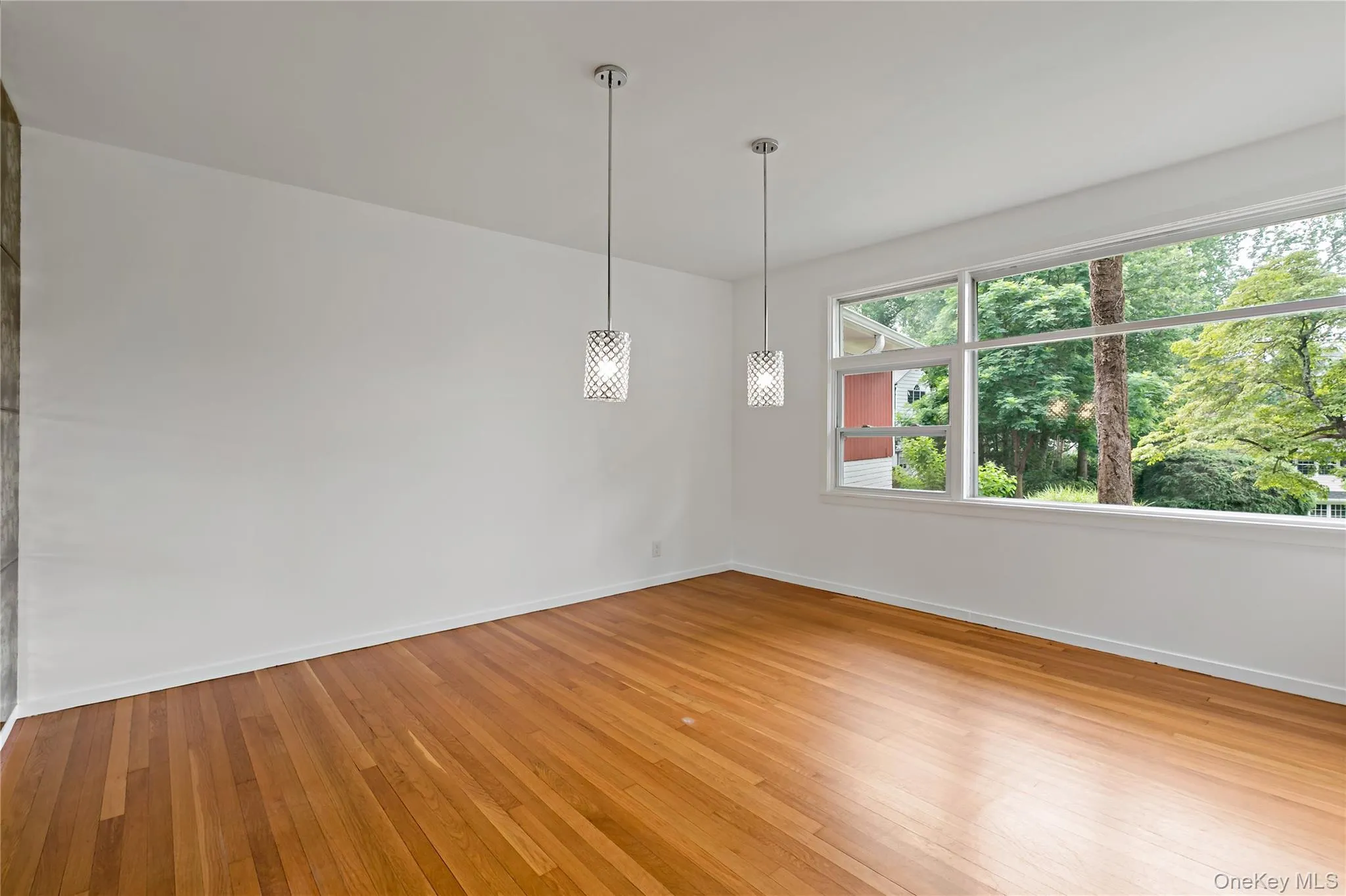 3 Tory Lane, Scarsdale, NY, 5 Bedrooms Bedrooms, 9 Rooms Rooms,4 BathroomsBathrooms,Residential Lease,For Rent,Tory,0,1025120 3 Tory Lane, Scarsdale, NY, 5 Bedrooms Bedrooms, 9 Rooms Rooms,4 BathroomsBathrooms,Residential Lease,For Rent,Tory,0,1025120