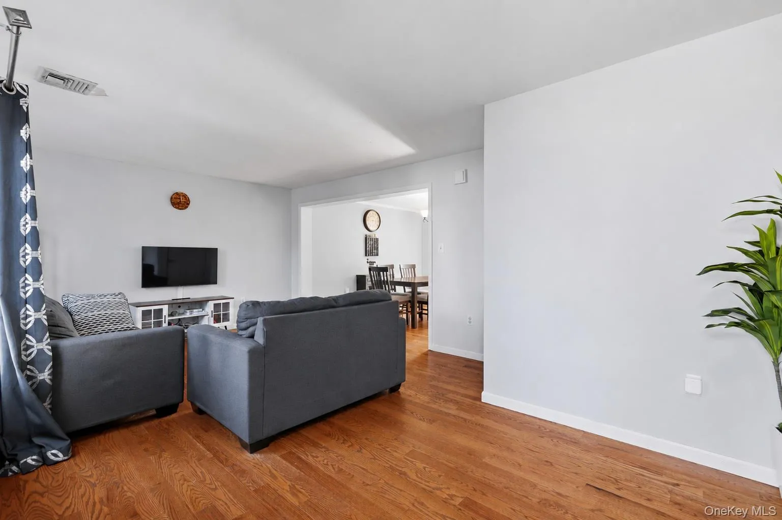 61 Zugibe Court, Haverstraw, NY, 3 Bedrooms Bedrooms, 3 Rooms Rooms,2 BathroomsBathrooms,Residential,For Rent,Zugibe,0,1025123 61 Zugibe Court, Haverstraw, NY, 3 Bedrooms Bedrooms, 3 Rooms Rooms,2 BathroomsBathrooms,Residential,For Rent,Zugibe,0,1025123