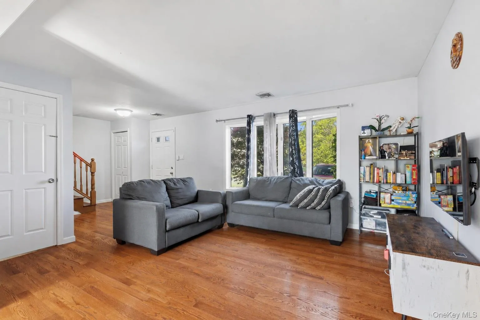 61 Zugibe Court, Haverstraw, NY, 3 Bedrooms Bedrooms, 3 Rooms Rooms,2 BathroomsBathrooms,Residential,For Rent,Zugibe,0,1025123 61 Zugibe Court, Haverstraw, NY, 3 Bedrooms Bedrooms, 3 Rooms Rooms,2 BathroomsBathrooms,Residential,For Rent,Zugibe,0,1025123