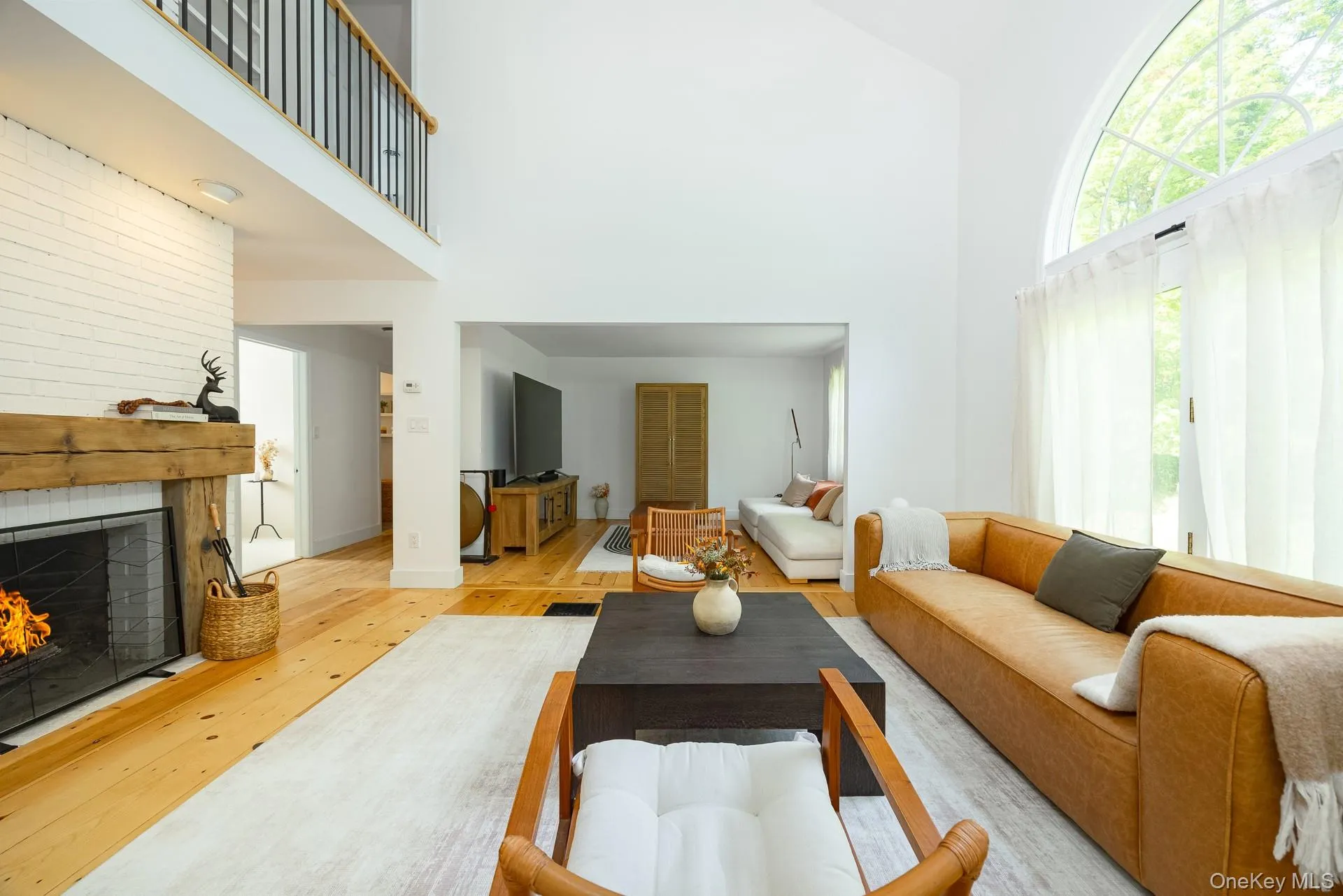 4 Cove Road, Rhinebeck, NY, 5 Bedrooms Bedrooms, 12 Rooms Rooms,3 BathroomsBathrooms,Residential,For Rent,Cove,0,1025128 4 Cove Road, Rhinebeck, NY, 5 Bedrooms Bedrooms, 12 Rooms Rooms,3 BathroomsBathrooms,Residential,For Rent,Cove,0,1025128