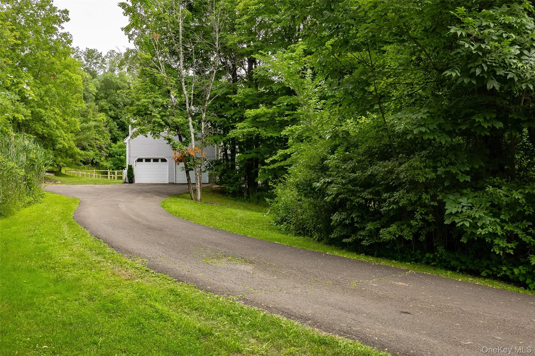 4 Cove Road, Rhinebeck, NY, 5 Bedrooms Bedrooms, 12 Rooms Rooms,3 BathroomsBathrooms,Residential,For Rent,Cove,0,1025128 4 Cove Road, Rhinebeck, NY, 5 Bedrooms Bedrooms, 12 Rooms Rooms,3 BathroomsBathrooms,Residential,For Rent,Cove,0,1025128