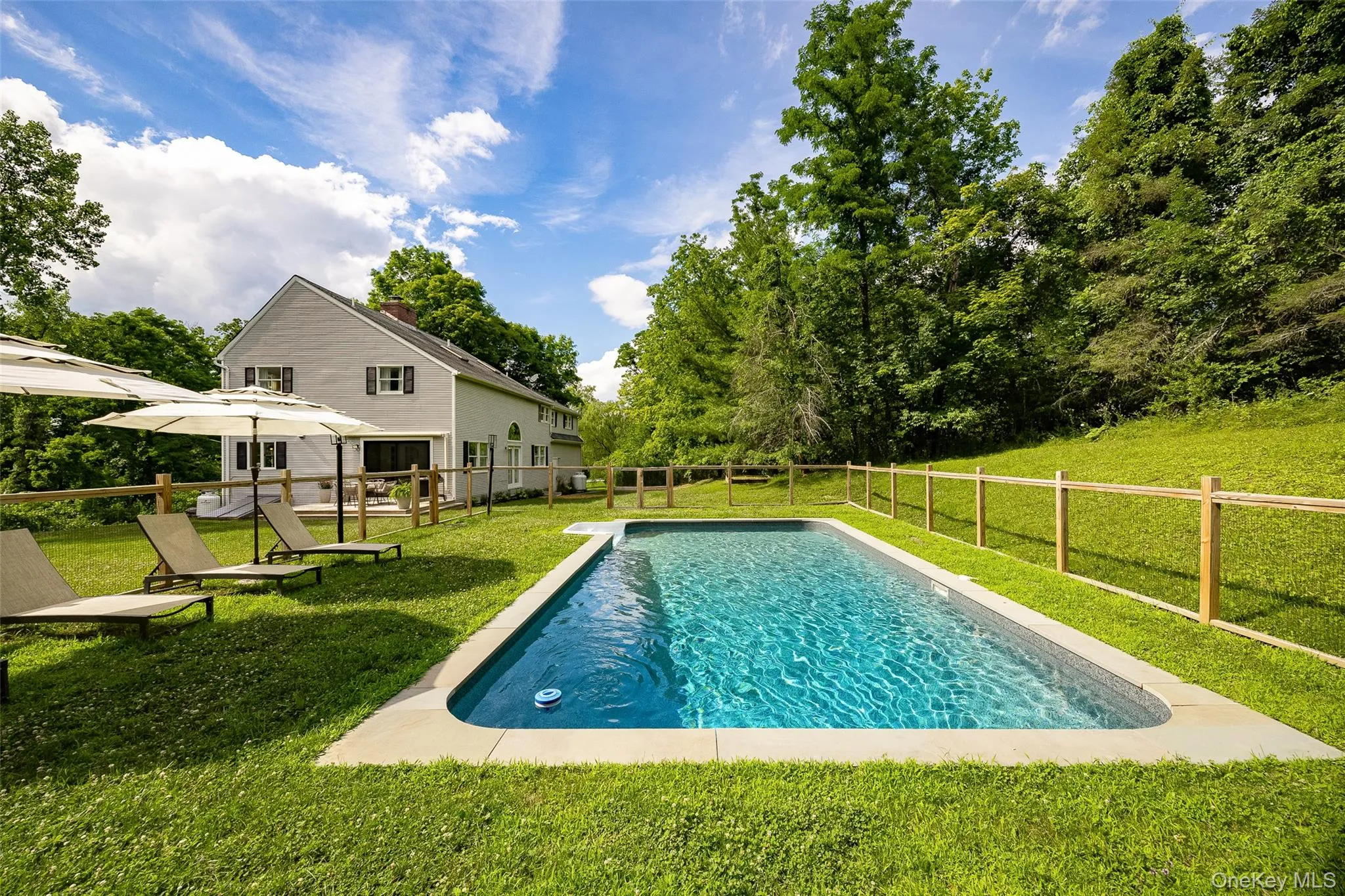 4 Cove Road, Rhinebeck, NY, 5 Bedrooms Bedrooms, 12 Rooms Rooms,3 BathroomsBathrooms,Residential,For Rent,Cove,0,1025128 4 Cove Road, Rhinebeck, NY, 5 Bedrooms Bedrooms, 12 Rooms Rooms,3 BathroomsBathrooms,Residential,For Rent,Cove,0,1025128