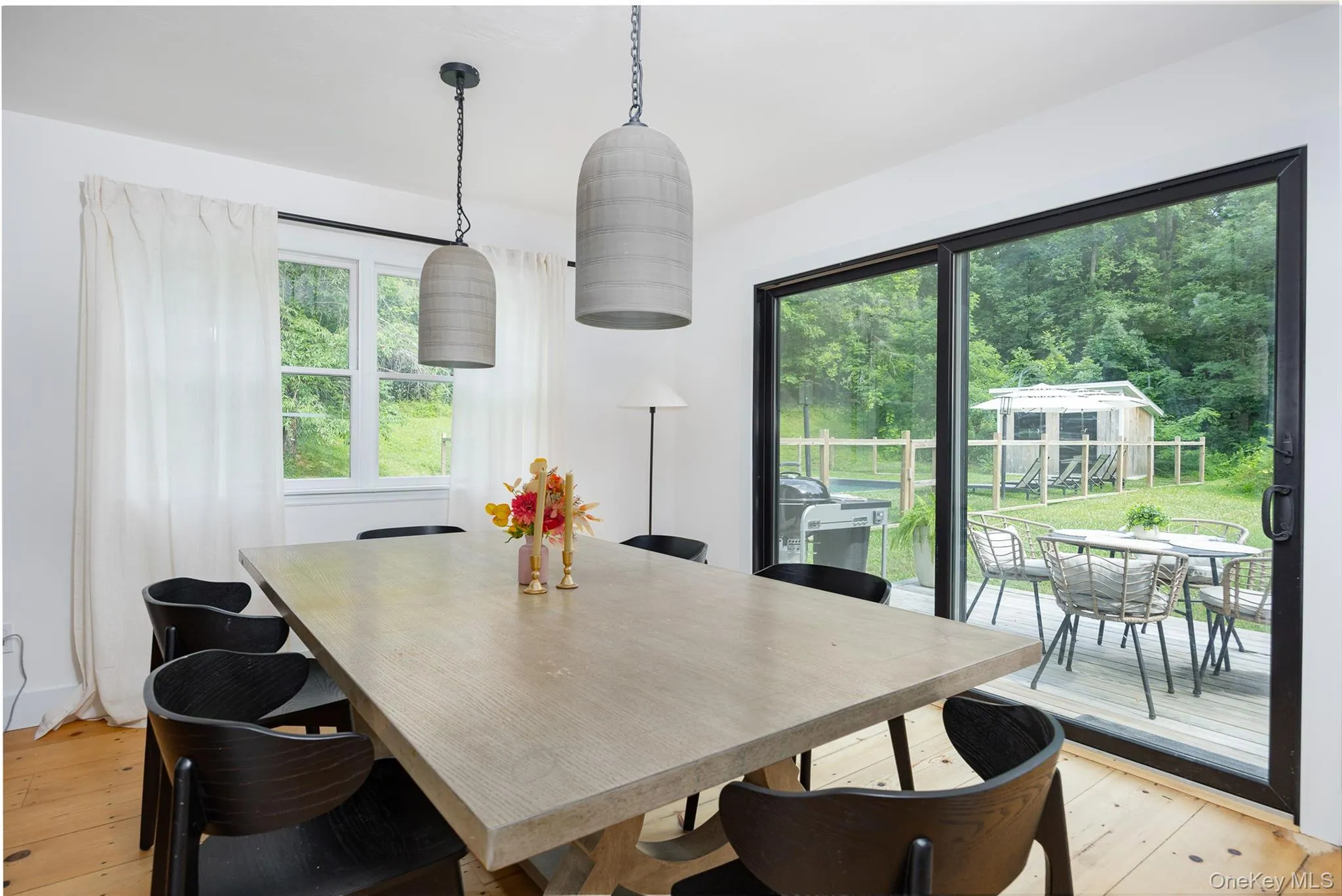 4 Cove Road, Rhinebeck, NY, 5 Bedrooms Bedrooms, 12 Rooms Rooms,3 BathroomsBathrooms,Residential,For Rent,Cove,0,1025128 4 Cove Road, Rhinebeck, NY, 5 Bedrooms Bedrooms, 12 Rooms Rooms,3 BathroomsBathrooms,Residential,For Rent,Cove,0,1025128