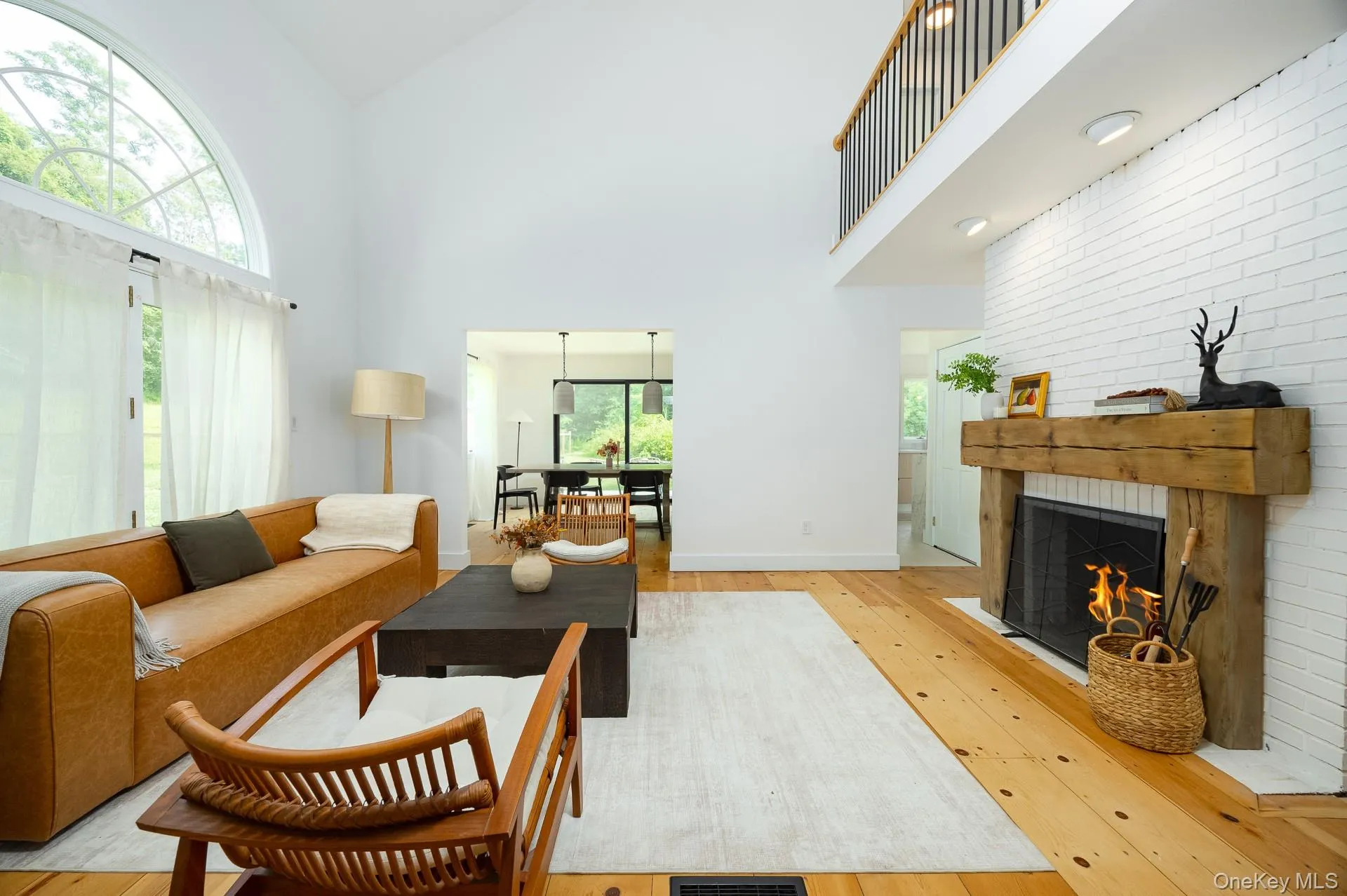 4 Cove Road, Rhinebeck, NY, 5 Bedrooms Bedrooms, 12 Rooms Rooms,3 BathroomsBathrooms,Residential,For Rent,Cove,0,1025128 4 Cove Road, Rhinebeck, NY, 5 Bedrooms Bedrooms, 12 Rooms Rooms,3 BathroomsBathrooms,Residential,For Rent,Cove,0,1025128