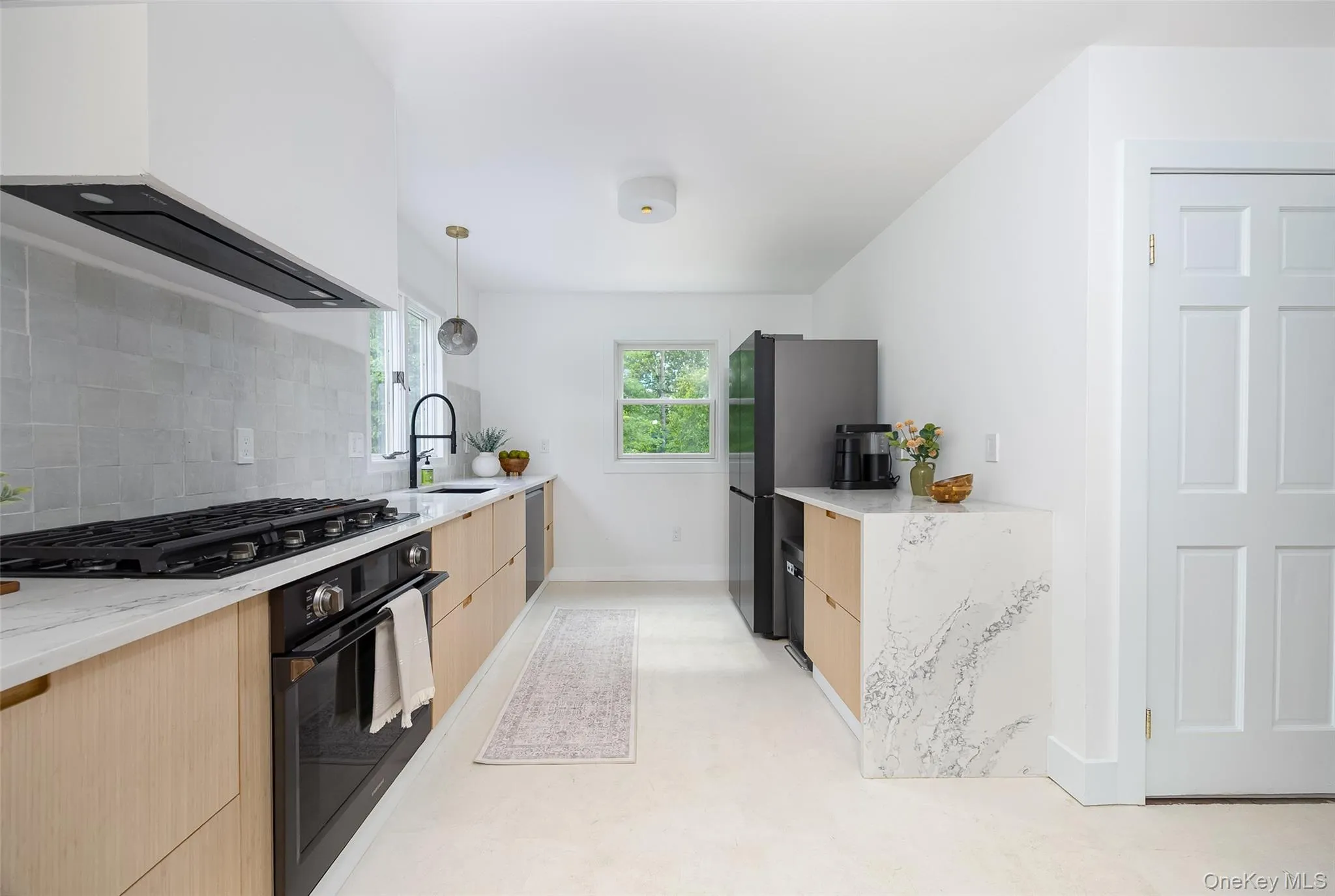 4 Cove Road, Rhinebeck, NY, 5 Bedrooms Bedrooms, 12 Rooms Rooms,3 BathroomsBathrooms,Residential,For Rent,Cove,0,1025128 4 Cove Road, Rhinebeck, NY, 5 Bedrooms Bedrooms, 12 Rooms Rooms,3 BathroomsBathrooms,Residential,For Rent,Cove,0,1025128