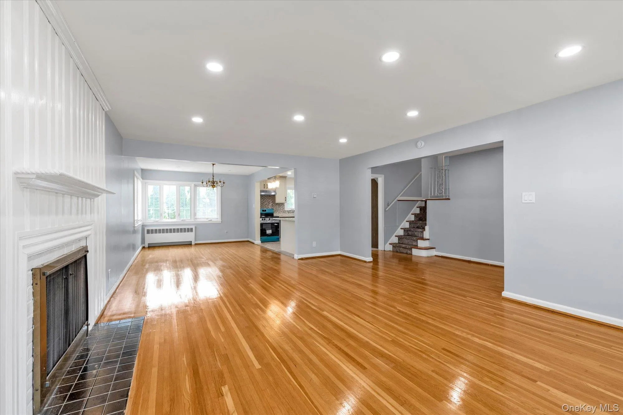 49 Middlecamp Road, North Hempstead, NY, 4 Bedrooms Bedrooms, 8 Rooms Rooms,2 BathroomsBathrooms,Residential,For Rent,Middlecamp,0,1025129 49 Middlecamp Road, North Hempstead, NY, 4 Bedrooms Bedrooms, 8 Rooms Rooms,2 BathroomsBathrooms,Residential,For Rent,Middlecamp,0,1025129