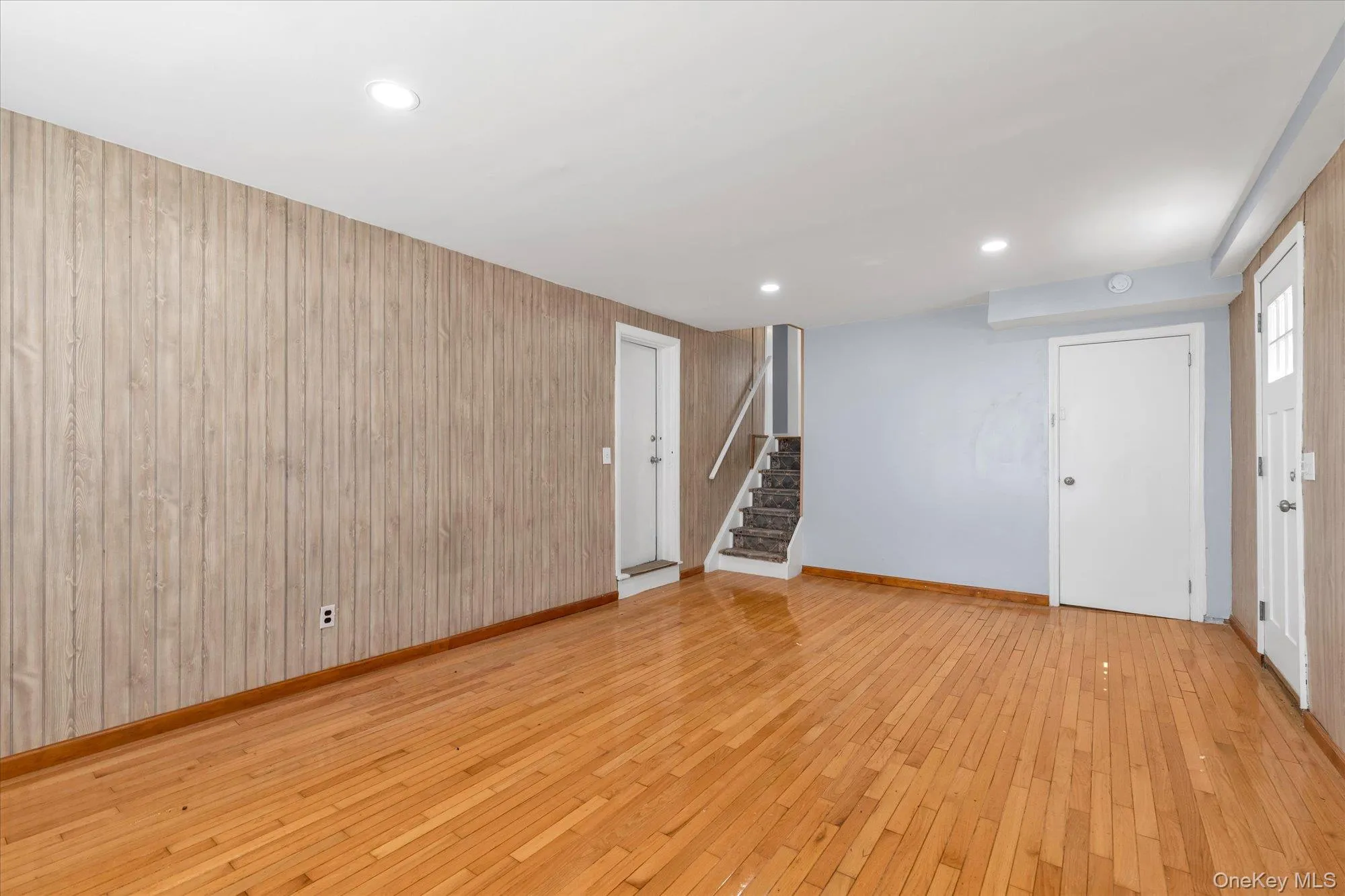 49 Middlecamp Road, North Hempstead, NY, 4 Bedrooms Bedrooms, 8 Rooms Rooms,2 BathroomsBathrooms,Residential,For Rent,Middlecamp,0,1025129 49 Middlecamp Road, North Hempstead, NY, 4 Bedrooms Bedrooms, 8 Rooms Rooms,2 BathroomsBathrooms,Residential,For Rent,Middlecamp,0,1025129