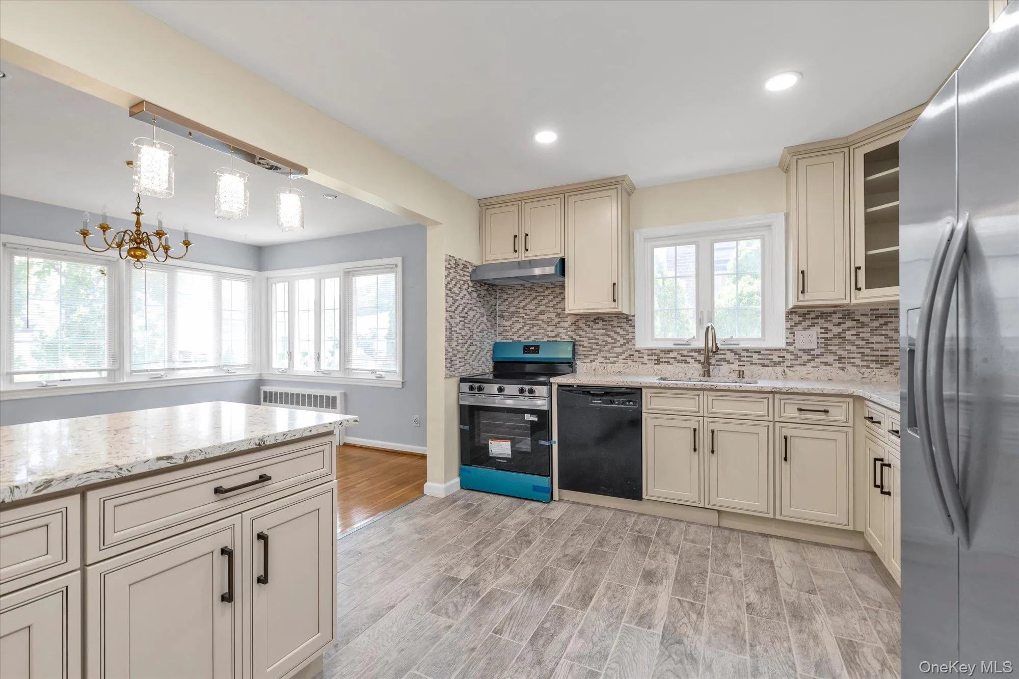 49 Middlecamp Road, North Hempstead, NY, 4 Bedrooms Bedrooms, 8 Rooms Rooms,2 BathroomsBathrooms,Residential,For Rent,Middlecamp,0,1025129 49 Middlecamp Road, North Hempstead, NY, 4 Bedrooms Bedrooms, 8 Rooms Rooms,2 BathroomsBathrooms,Residential,For Rent,Middlecamp,0,1025129