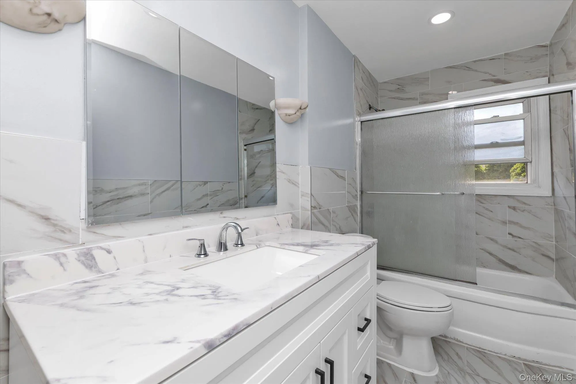 49 Middlecamp Road, North Hempstead, NY, 4 Bedrooms Bedrooms, 8 Rooms Rooms,2 BathroomsBathrooms,Residential,For Rent,Middlecamp,0,1025129 49 Middlecamp Road, North Hempstead, NY, 4 Bedrooms Bedrooms, 8 Rooms Rooms,2 BathroomsBathrooms,Residential,For Rent,Middlecamp,0,1025129