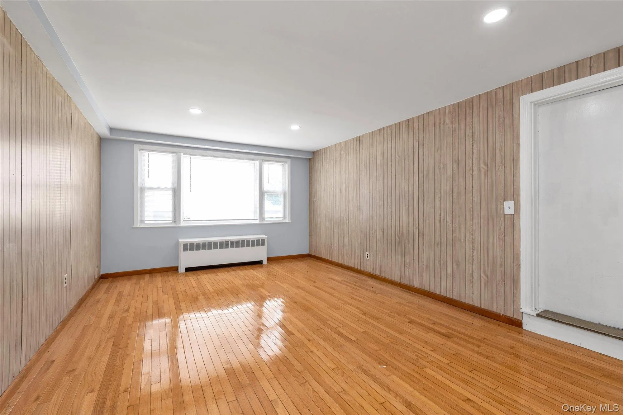 49 Middlecamp Road, North Hempstead, NY, 4 Bedrooms Bedrooms, 8 Rooms Rooms,2 BathroomsBathrooms,Residential,For Rent,Middlecamp,0,1025129 49 Middlecamp Road, North Hempstead, NY, 4 Bedrooms Bedrooms, 8 Rooms Rooms,2 BathroomsBathrooms,Residential,For Rent,Middlecamp,0,1025129