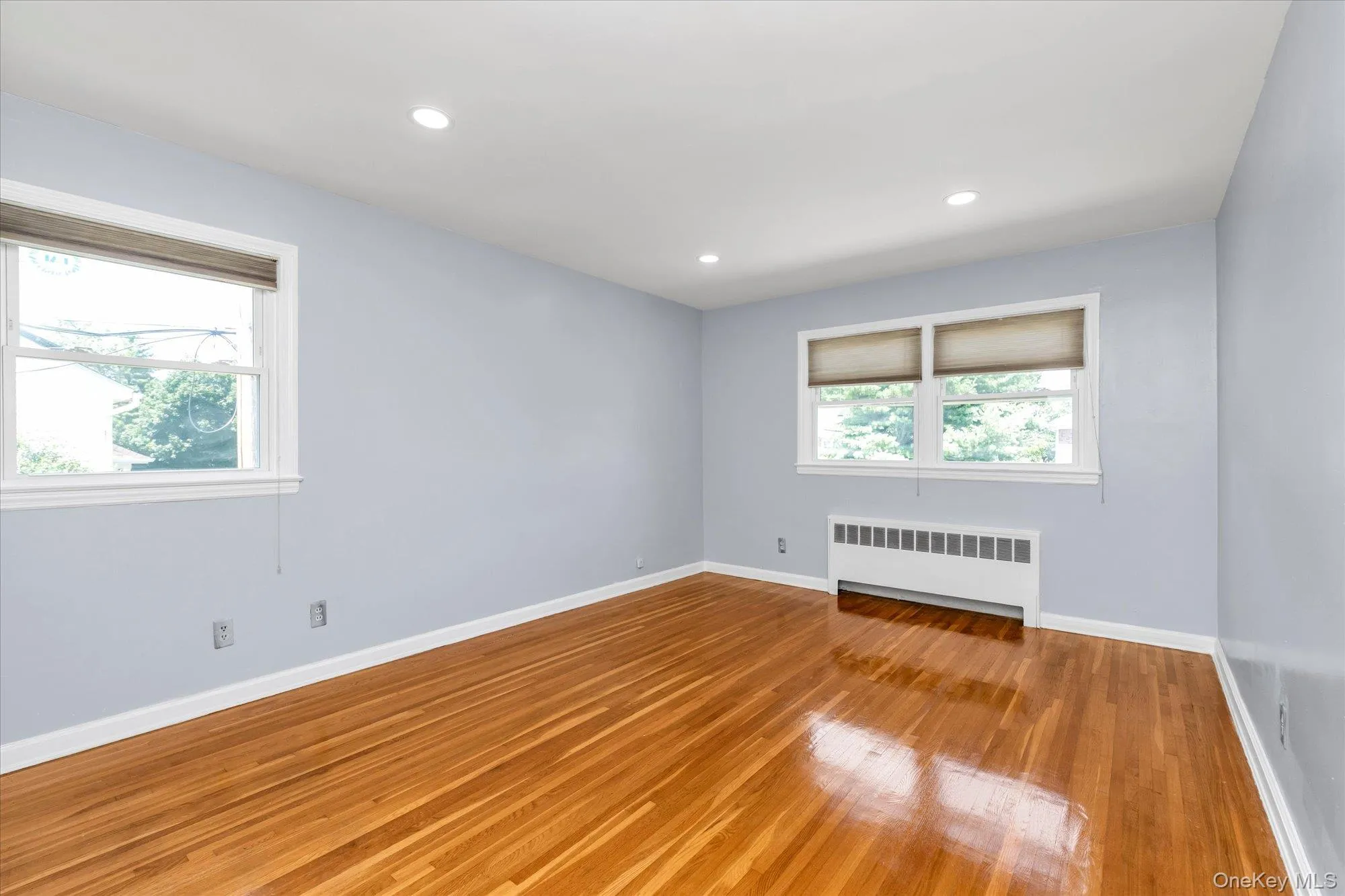 49 Middlecamp Road, North Hempstead, NY, 4 Bedrooms Bedrooms, 8 Rooms Rooms,2 BathroomsBathrooms,Residential,For Rent,Middlecamp,0,1025129 49 Middlecamp Road, North Hempstead, NY, 4 Bedrooms Bedrooms, 8 Rooms Rooms,2 BathroomsBathrooms,Residential,For Rent,Middlecamp,0,1025129