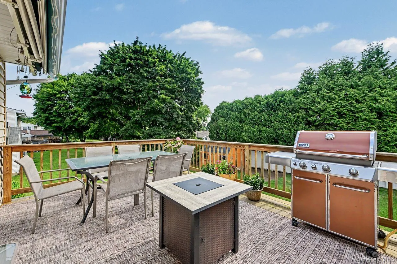 19 Lindy Drive, Carmel, NY, 4 Bedrooms Bedrooms, 9 Rooms Rooms,2 BathroomsBathrooms,Residential,For Rent,Lindy,0,1025130 19 Lindy Drive, Carmel, NY, 4 Bedrooms Bedrooms, 9 Rooms Rooms,2 BathroomsBathrooms,Residential,For Rent,Lindy,0,1025130