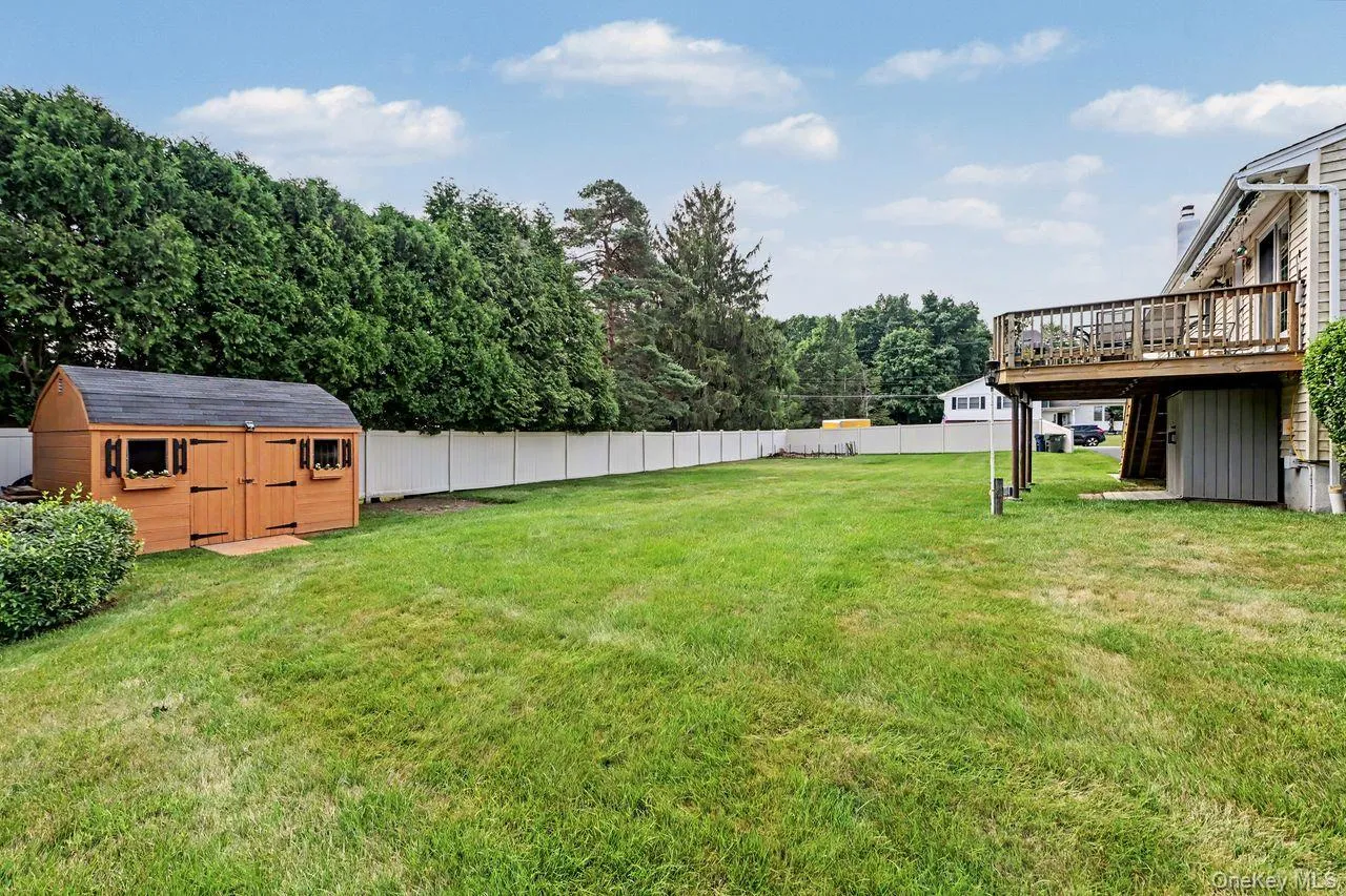 19 Lindy Drive, Carmel, NY, 4 Bedrooms Bedrooms, 9 Rooms Rooms,2 BathroomsBathrooms,Residential,For Rent,Lindy,0,1025130 19 Lindy Drive, Carmel, NY, 4 Bedrooms Bedrooms, 9 Rooms Rooms,2 BathroomsBathrooms,Residential,For Rent,Lindy,0,1025130