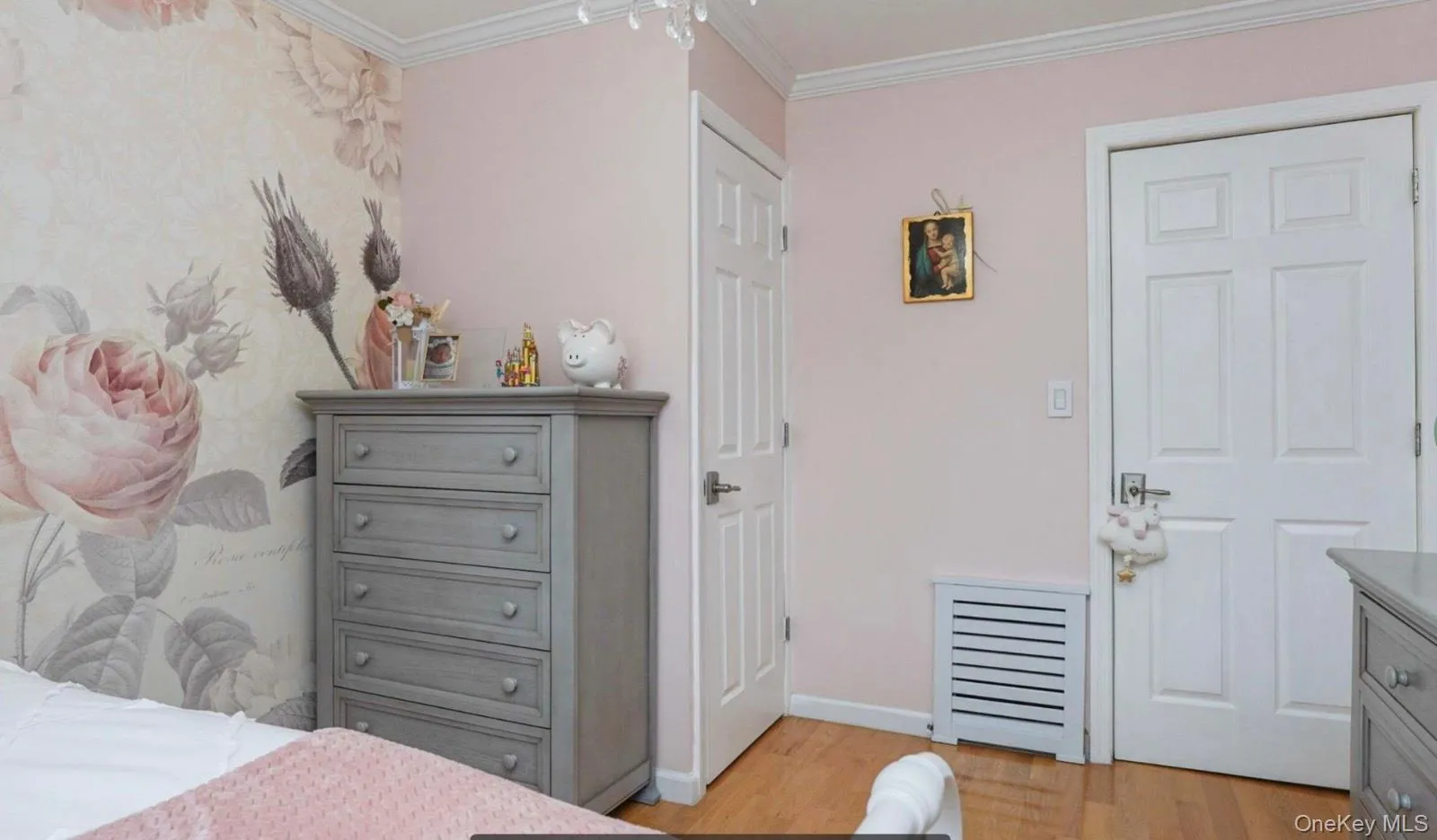 18 7 Street, New York, NY, 4 Bedrooms Bedrooms, 9 Rooms Rooms,3 BathroomsBathrooms,Residential,For Rent,7,0,1025132 18 7 Street, New York, NY, 4 Bedrooms Bedrooms, 9 Rooms Rooms,3 BathroomsBathrooms,Residential,For Rent,7,0,1025132
