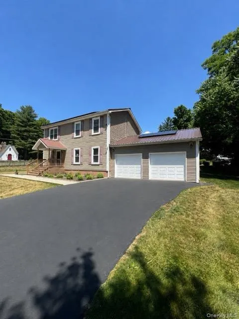 60 Grand Street, Mamakating, NY, 4 Bedrooms Bedrooms, 7 Rooms Rooms,2 BathroomsBathrooms,Residential,For Rent,Grand,0,1025134 60 Grand Street, Mamakating, NY, 4 Bedrooms Bedrooms, 7 Rooms Rooms,2 BathroomsBathrooms,Residential,For Rent,Grand,0,1025134