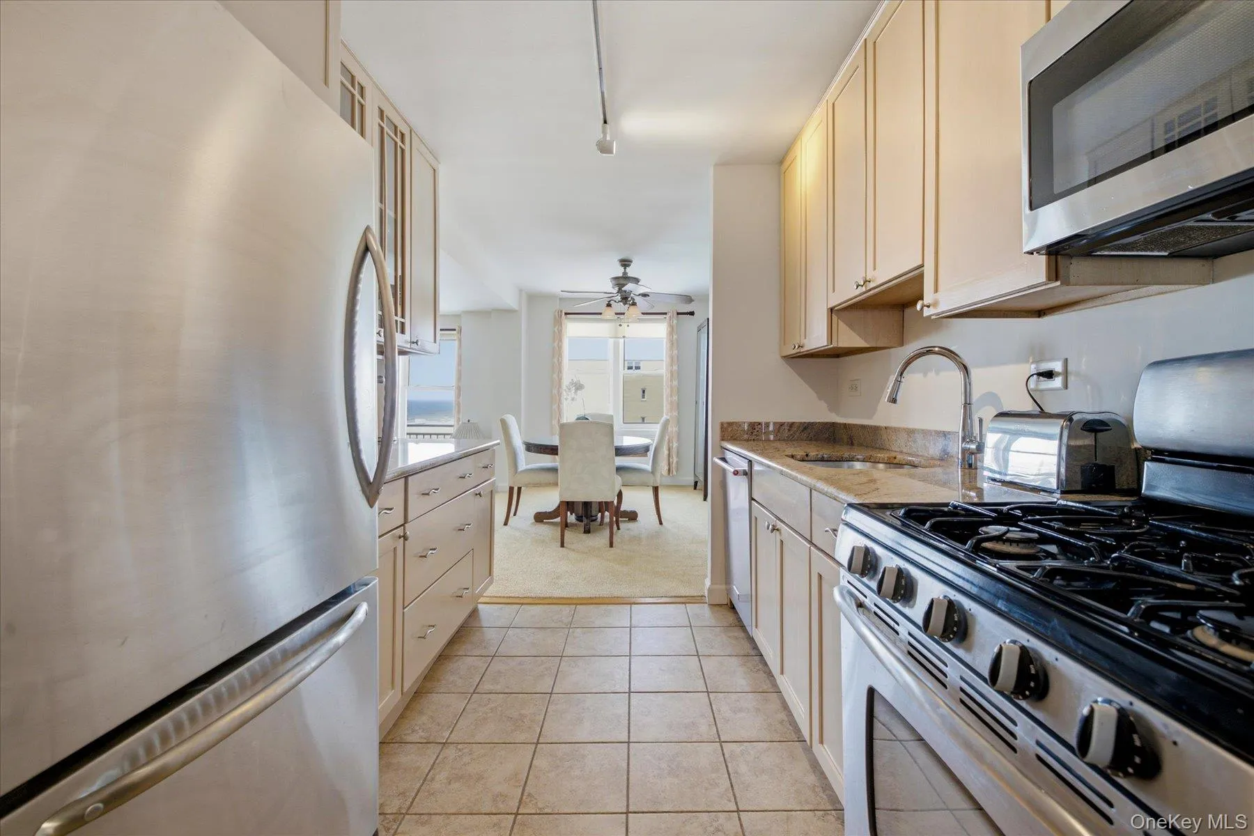 522 SHORE Road, Long Beach, NY, 1 Bedroom Bedrooms, 4 Rooms Rooms,1 BathroomBathrooms,Residential,For Rent,SHORE,0,1025135 522 SHORE Road, Long Beach, NY, 1 Bedroom Bedrooms, 4 Rooms Rooms,1 BathroomBathrooms,Residential,For Rent,SHORE,0,1025135