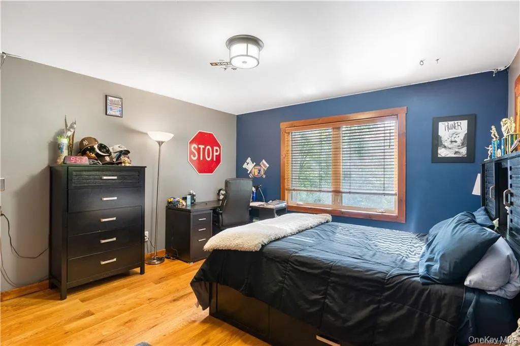 13 Kings Point Lane, Blooming Grove, NY, 4 Bedrooms Bedrooms, 10 Rooms Rooms,2 BathroomsBathrooms,Residential Lease,For Rent,Kings Point,0,1025136 13 Kings Point Lane, Blooming Grove, NY, 4 Bedrooms Bedrooms, 10 Rooms Rooms,2 BathroomsBathrooms,Residential Lease,For Rent,Kings Point,0,1025136