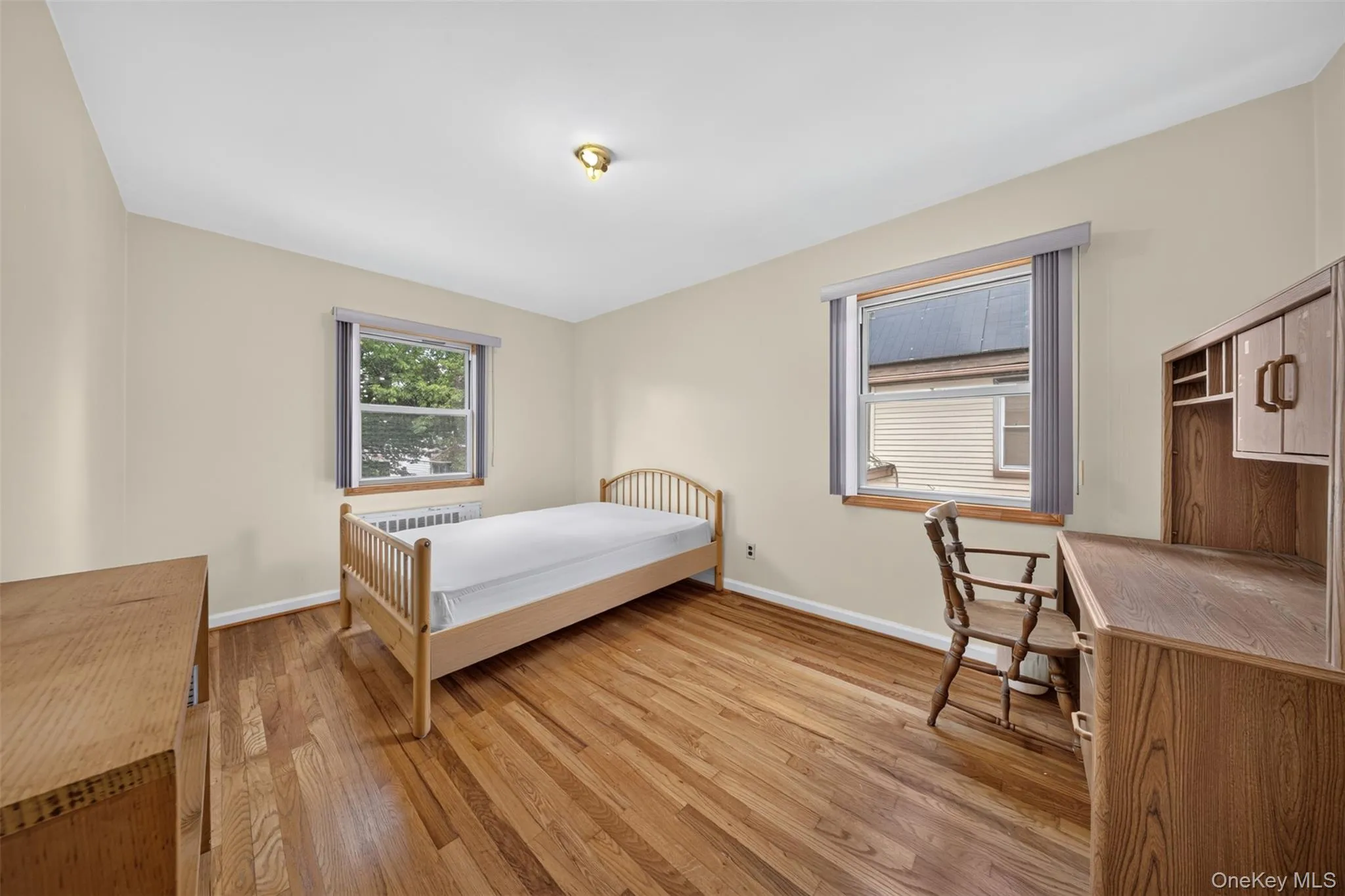 146-18 Kalmia Avenue, New York, NY, 3 Bedrooms Bedrooms, 9 Rooms Rooms,1 BathroomBathrooms,Residential,For Rent,Kalmia,0,1025137 146-18 Kalmia Avenue, New York, NY, 3 Bedrooms Bedrooms, 9 Rooms Rooms,1 BathroomBathrooms,Residential,For Rent,Kalmia,0,1025137